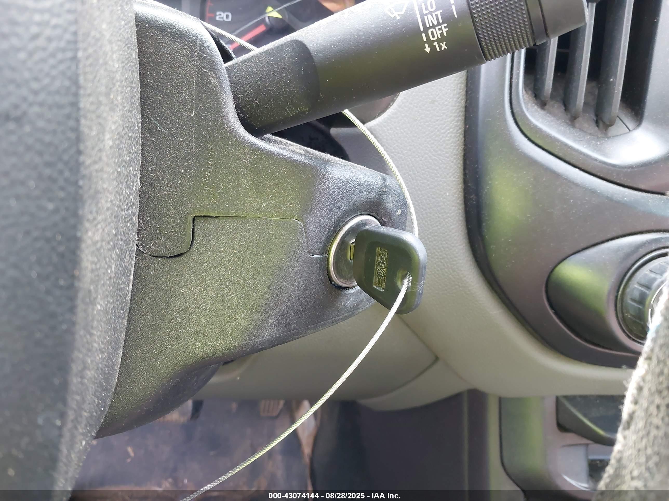 GMC CANYON image 11
