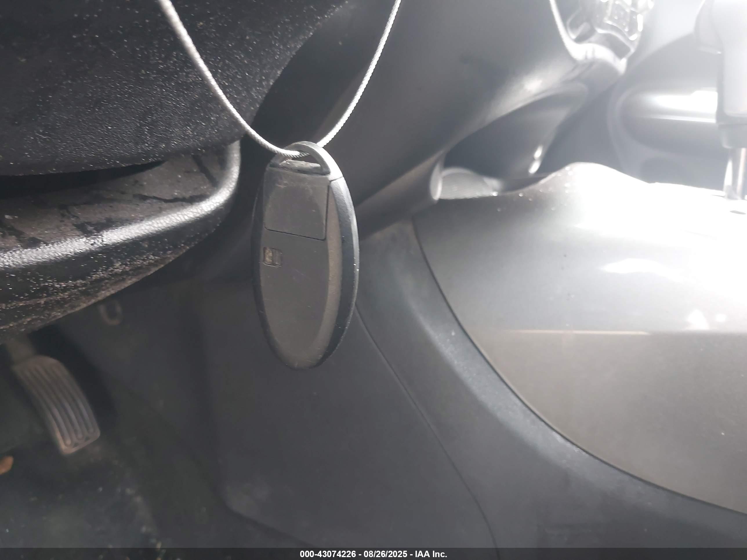 NISSAN JUKE image 11