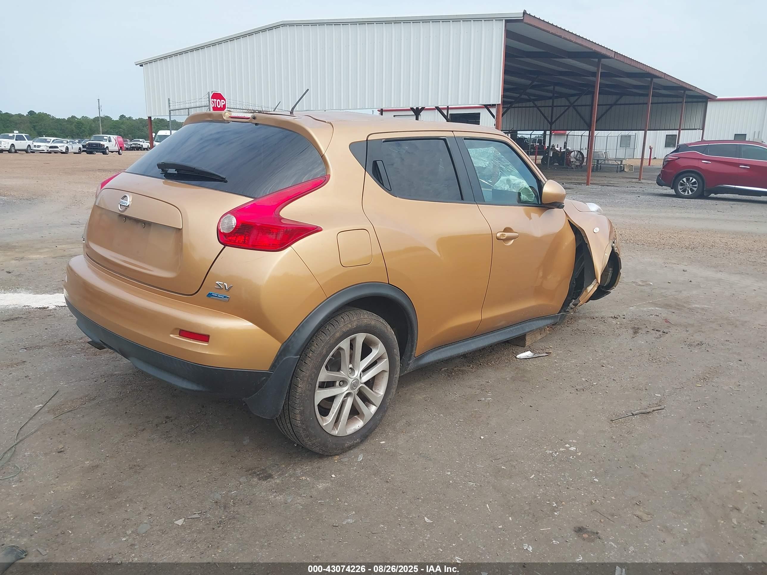 NISSAN JUKE image 4