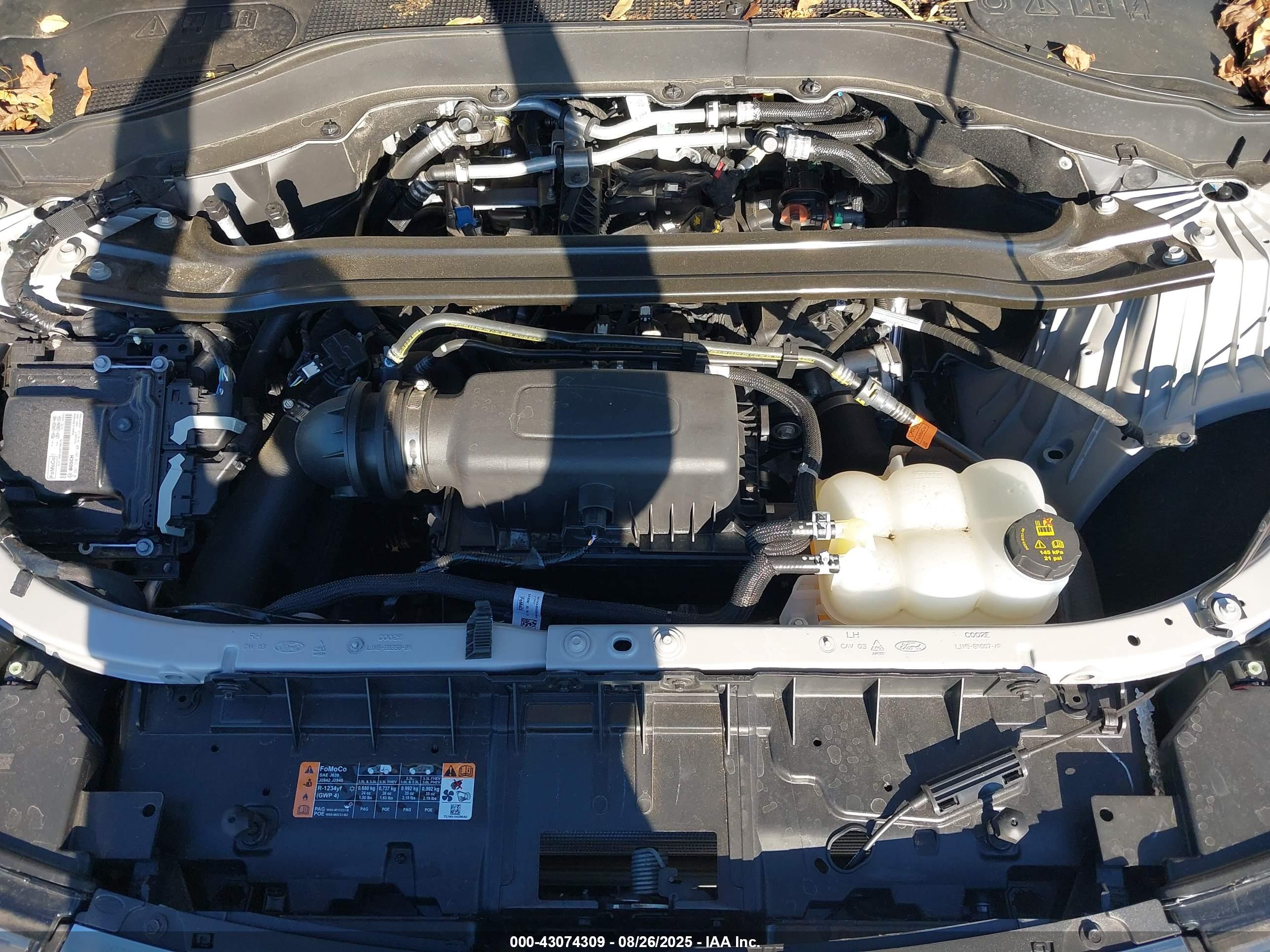 FORD EXPLORER image 10