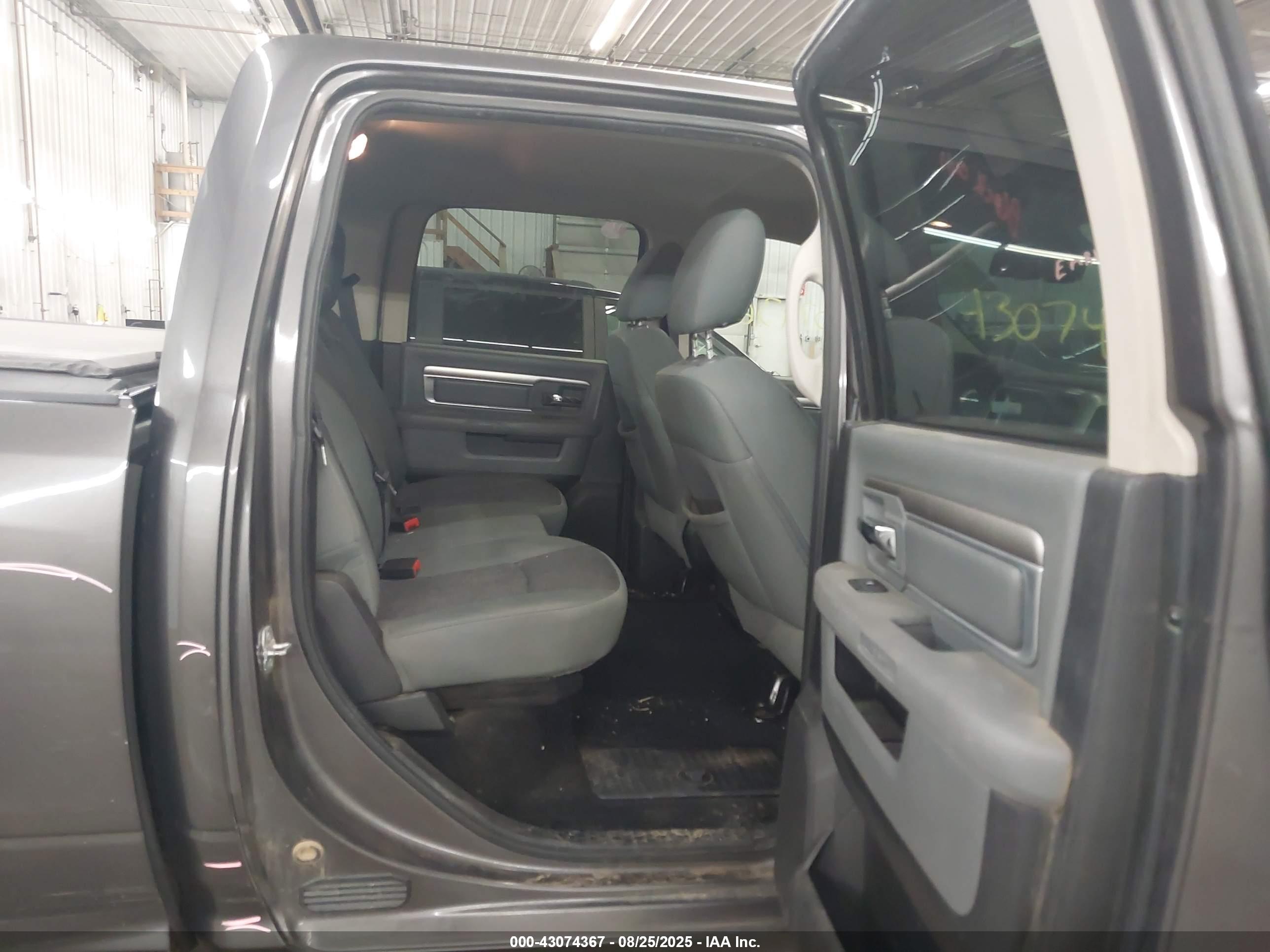 RAM 1500 image 8