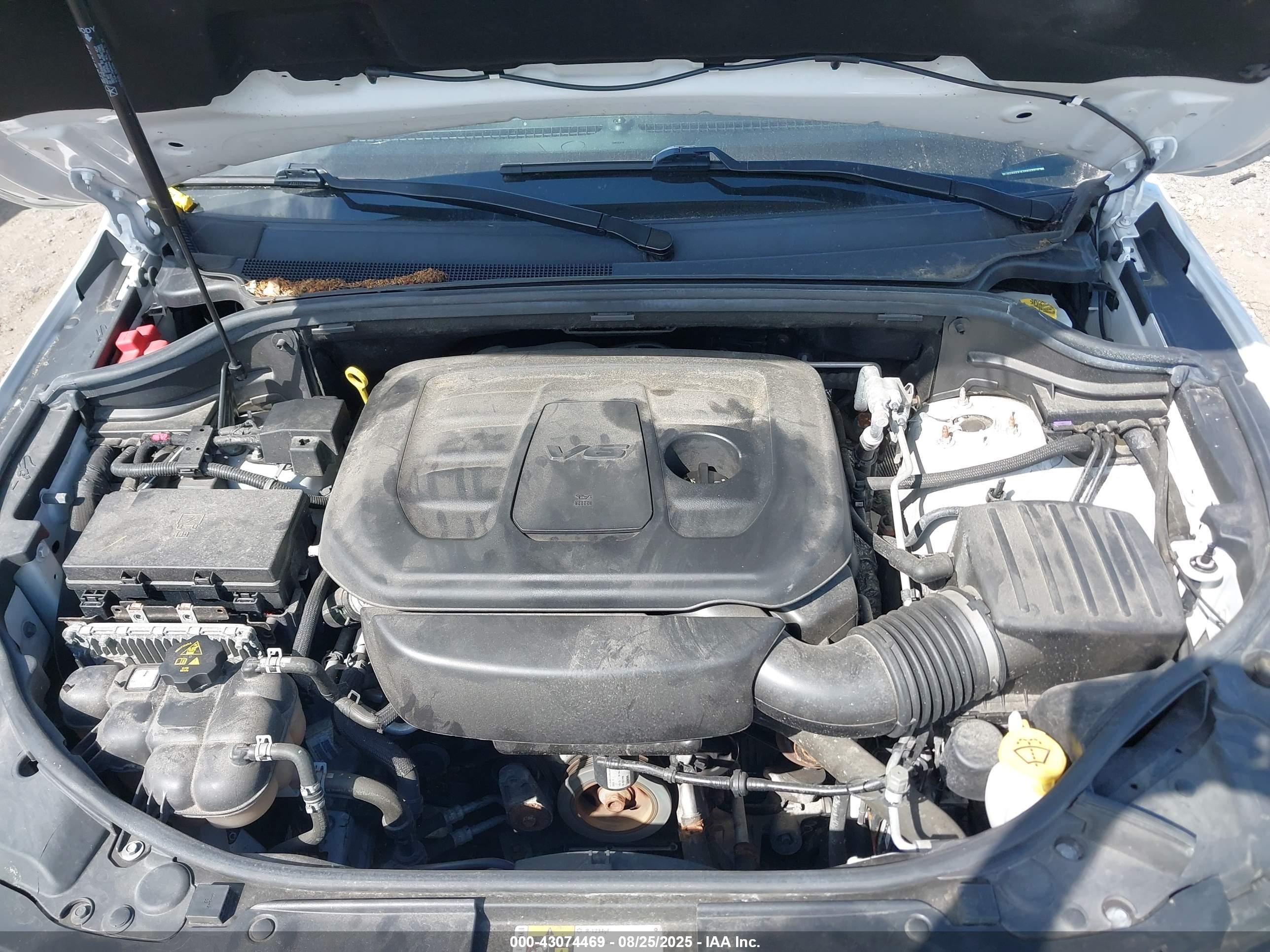 JEEP GRAND image 10