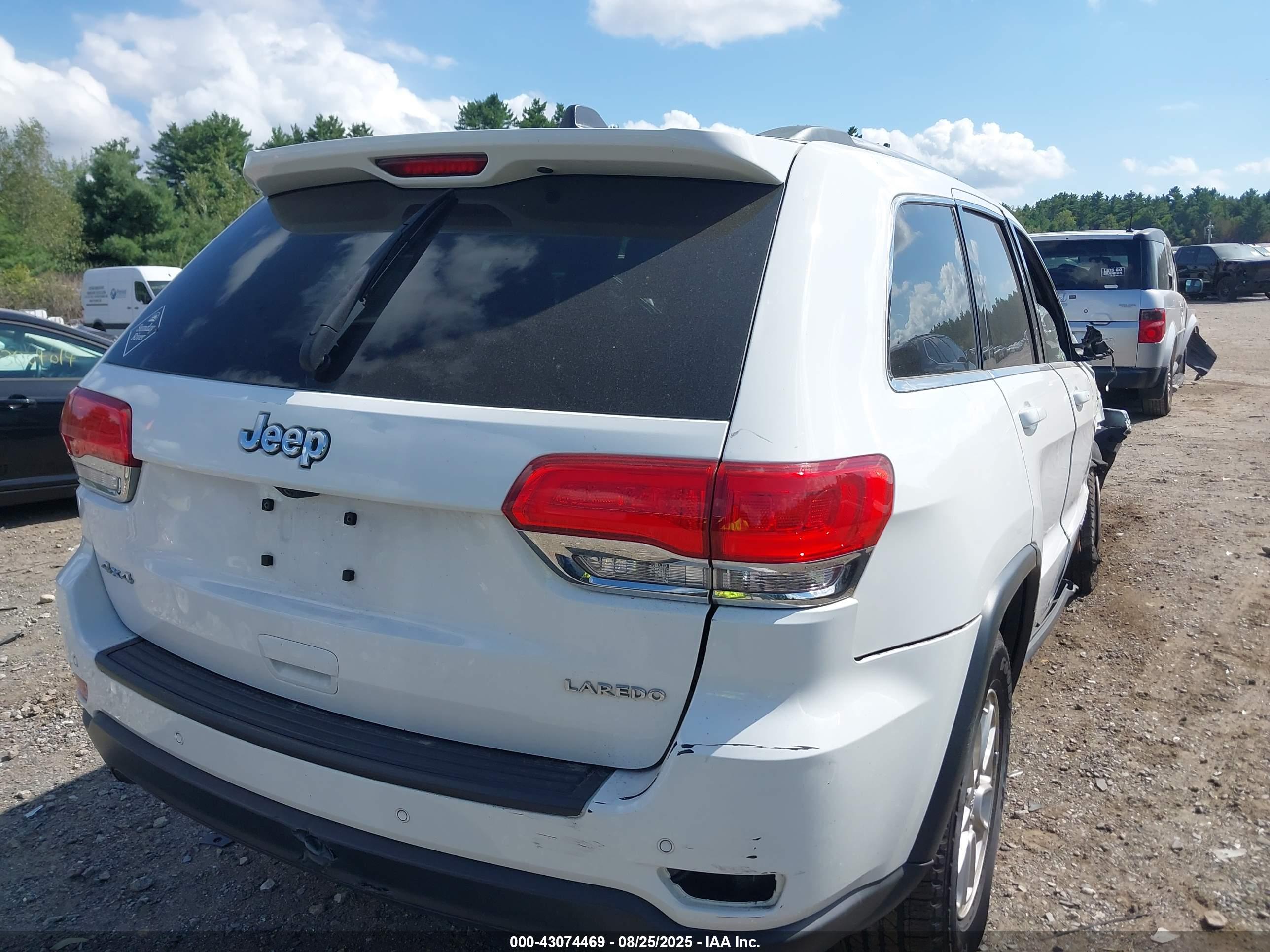 JEEP GRAND image 4