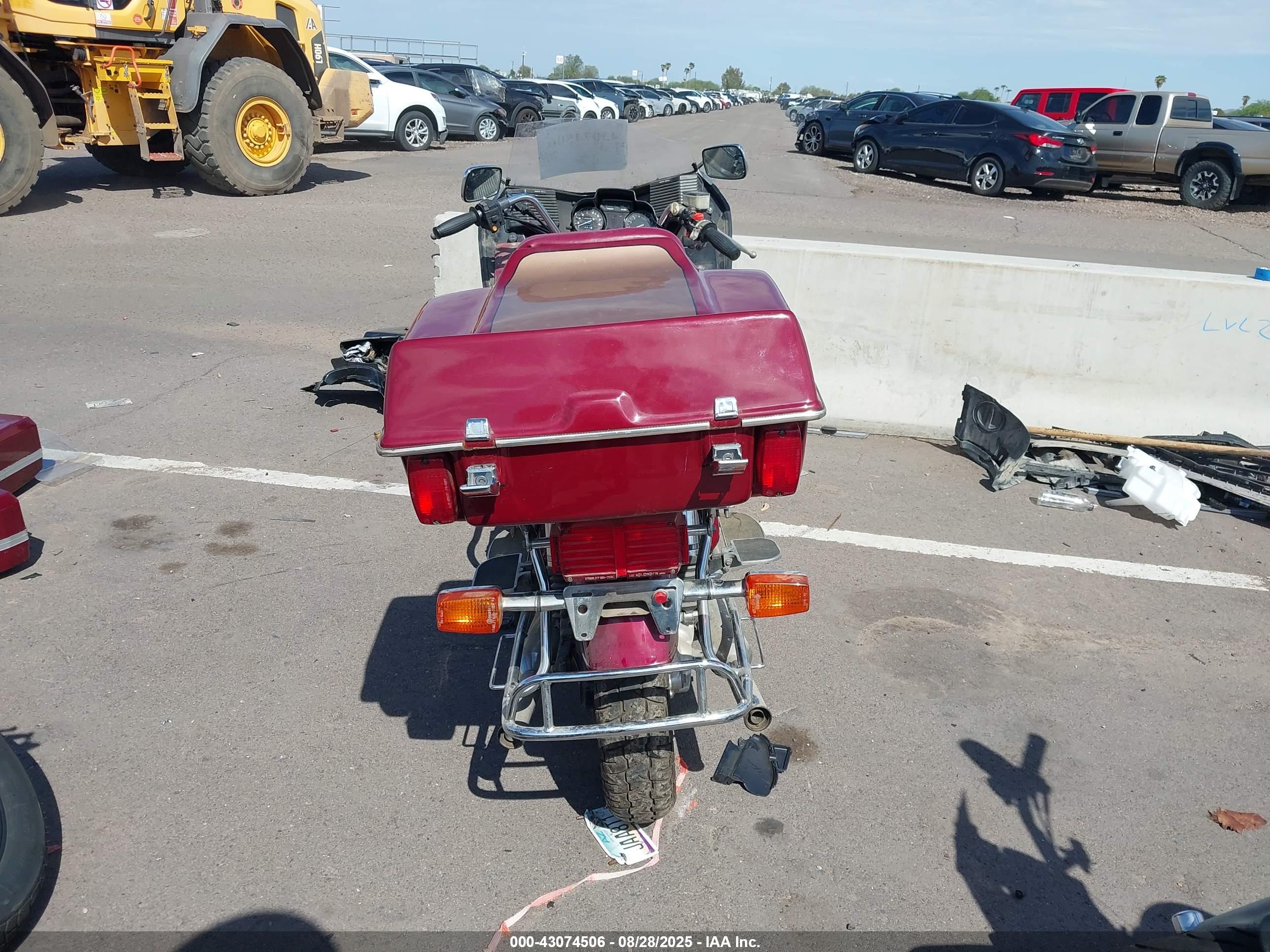 HONDA GL1100 image 6