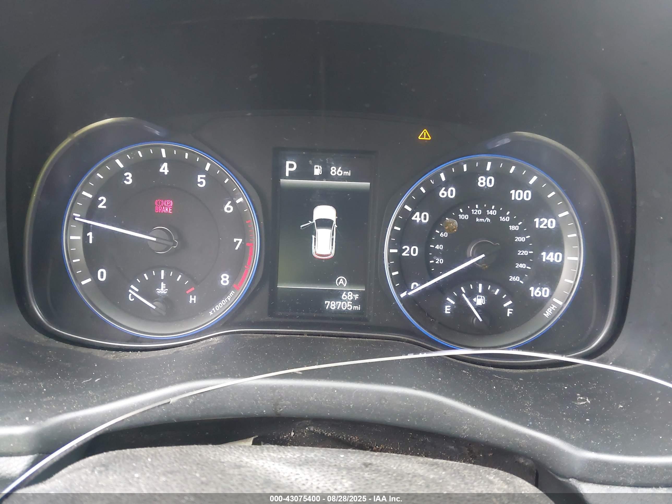 HYUNDAI KONA image 7