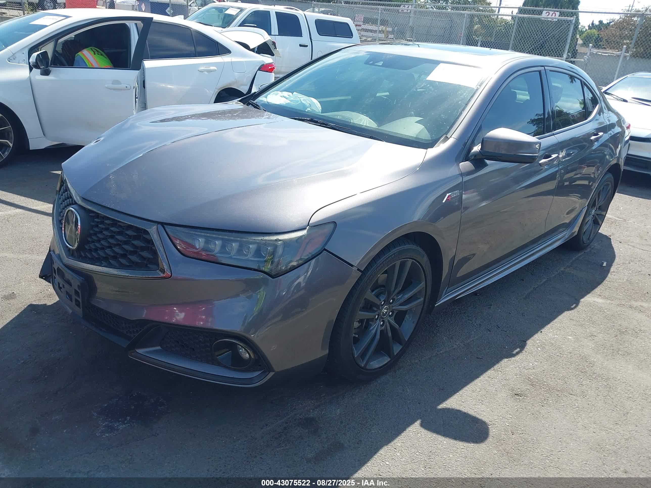 ACURA TLX image 2