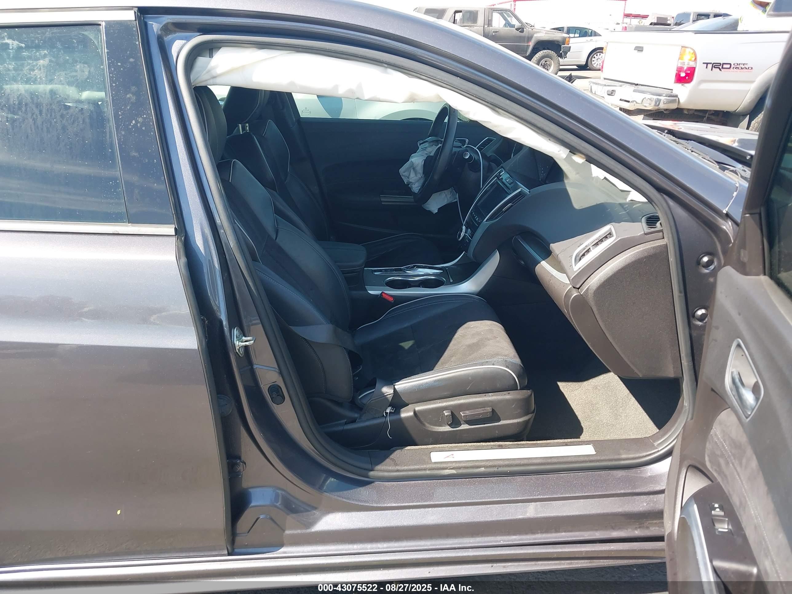 ACURA TLX image 5