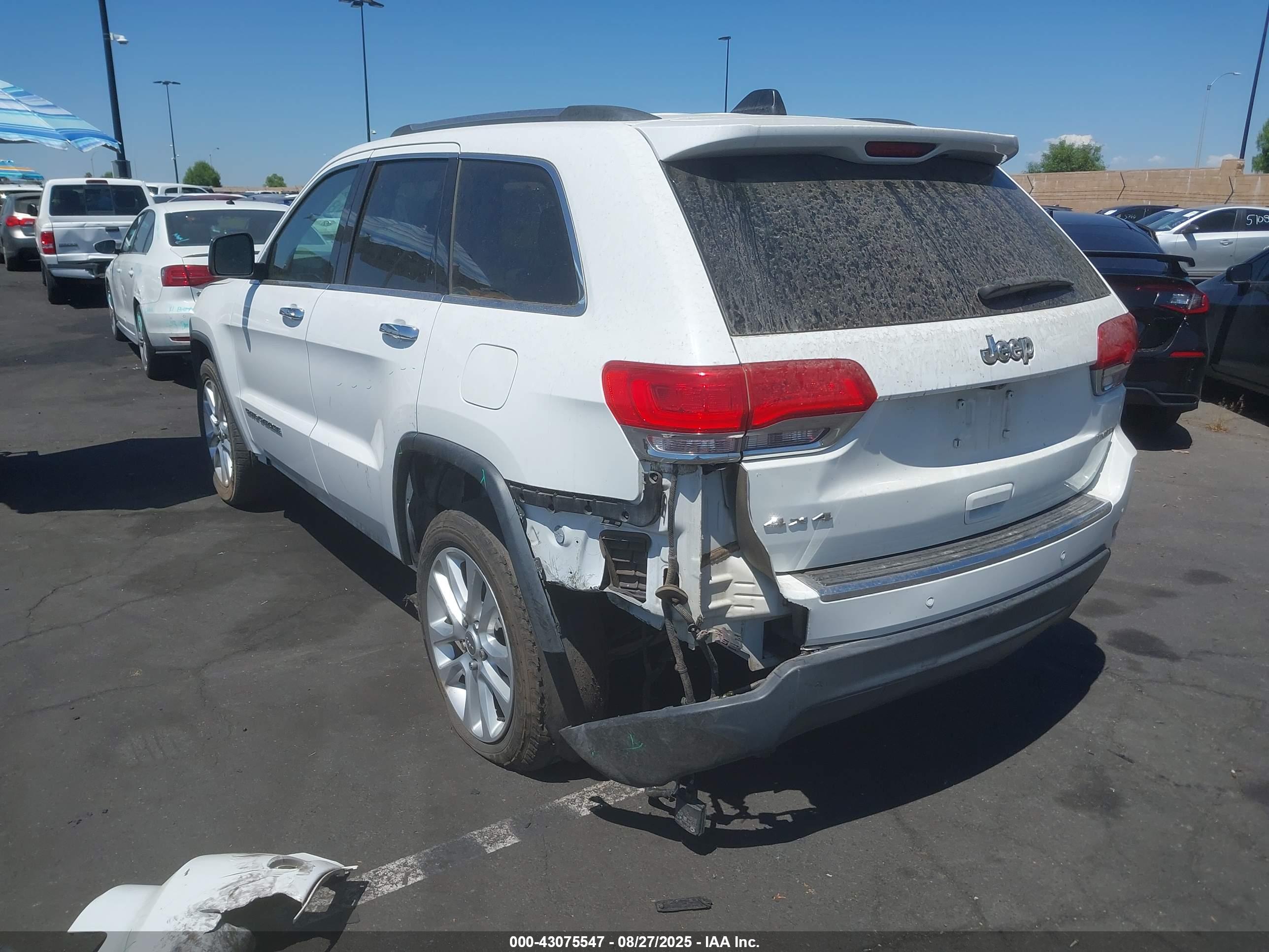 JEEP GRAND image 3