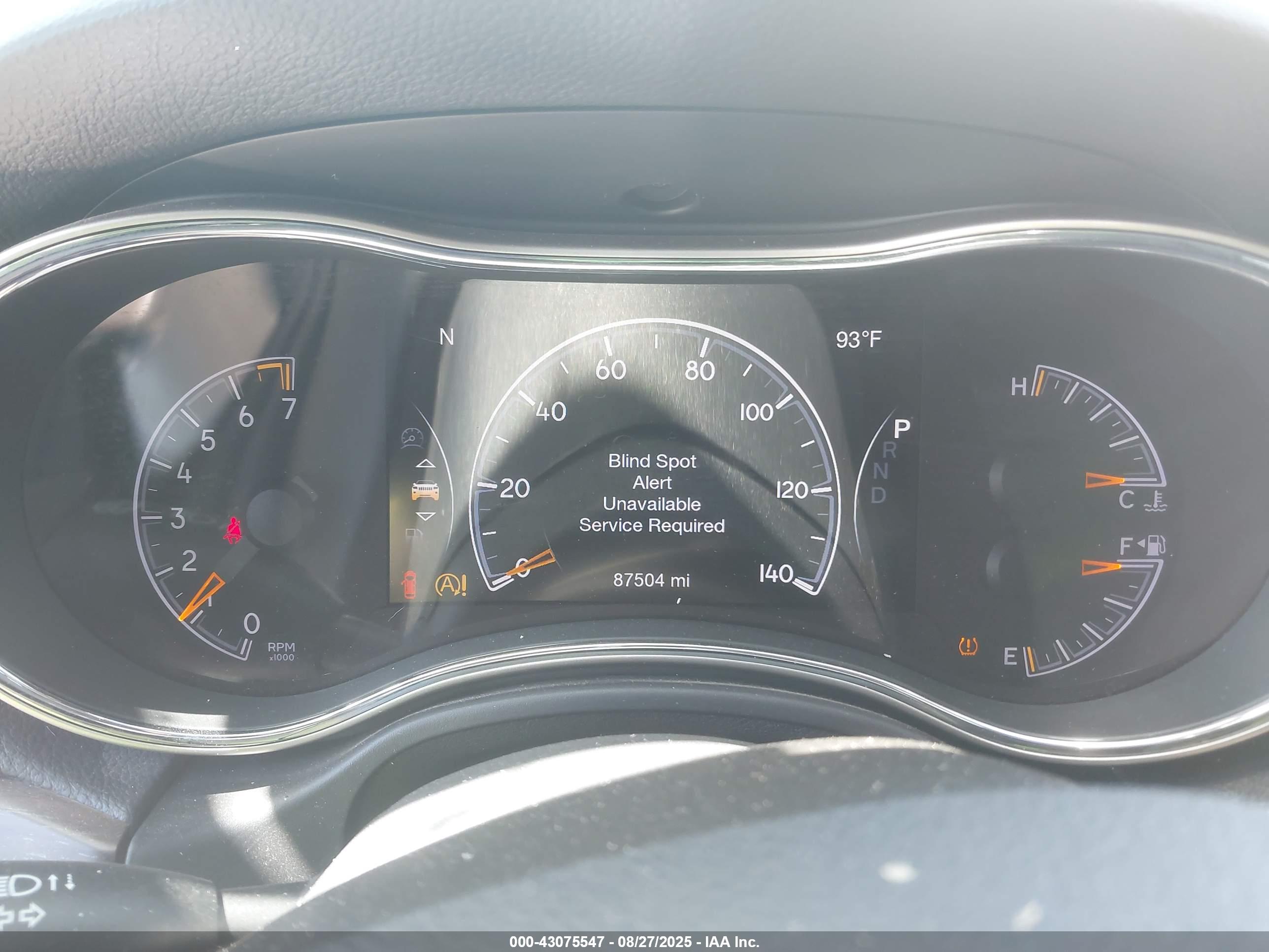 JEEP GRAND image 7