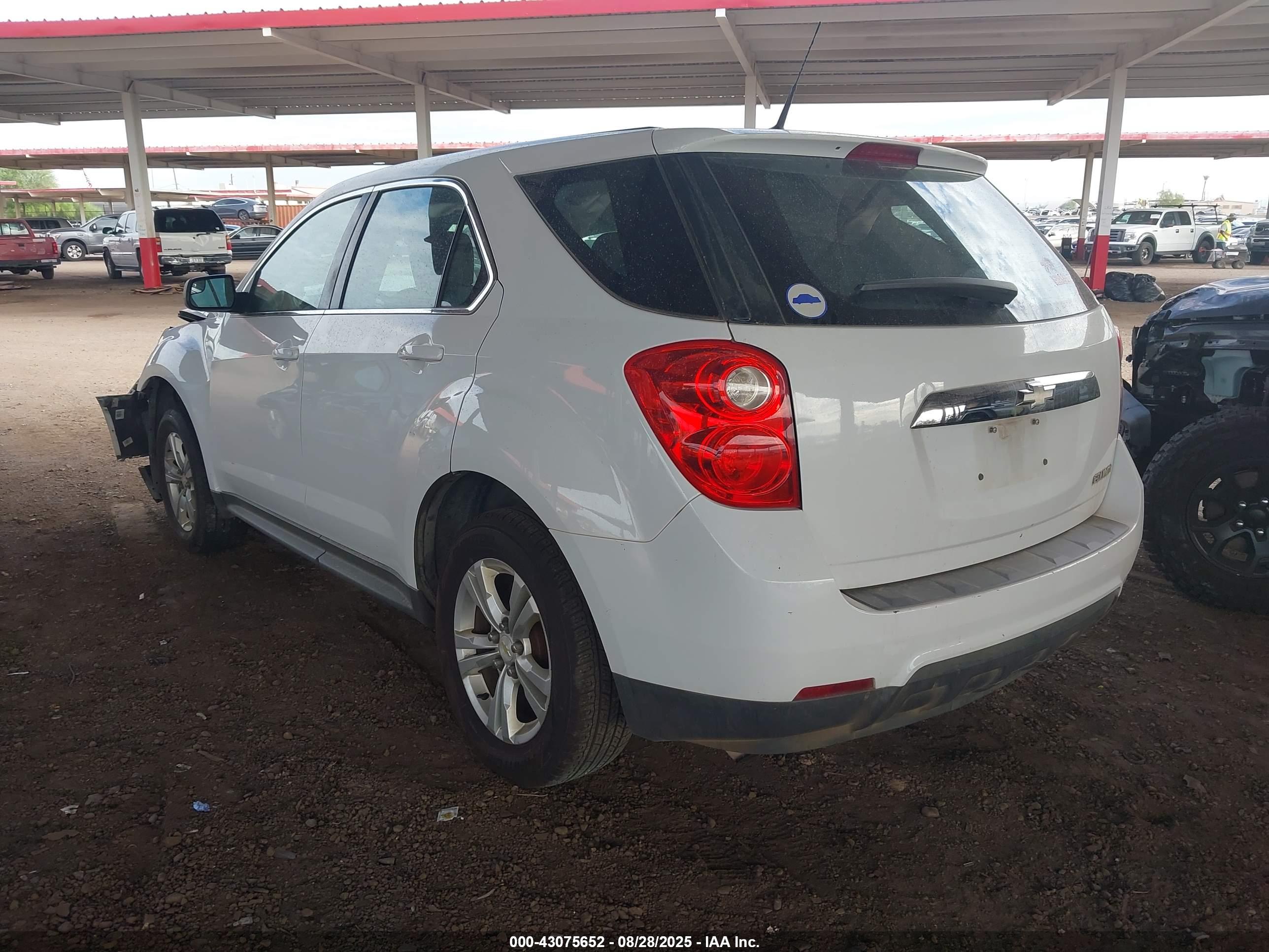 CHEVROLET EQUINOX image 3