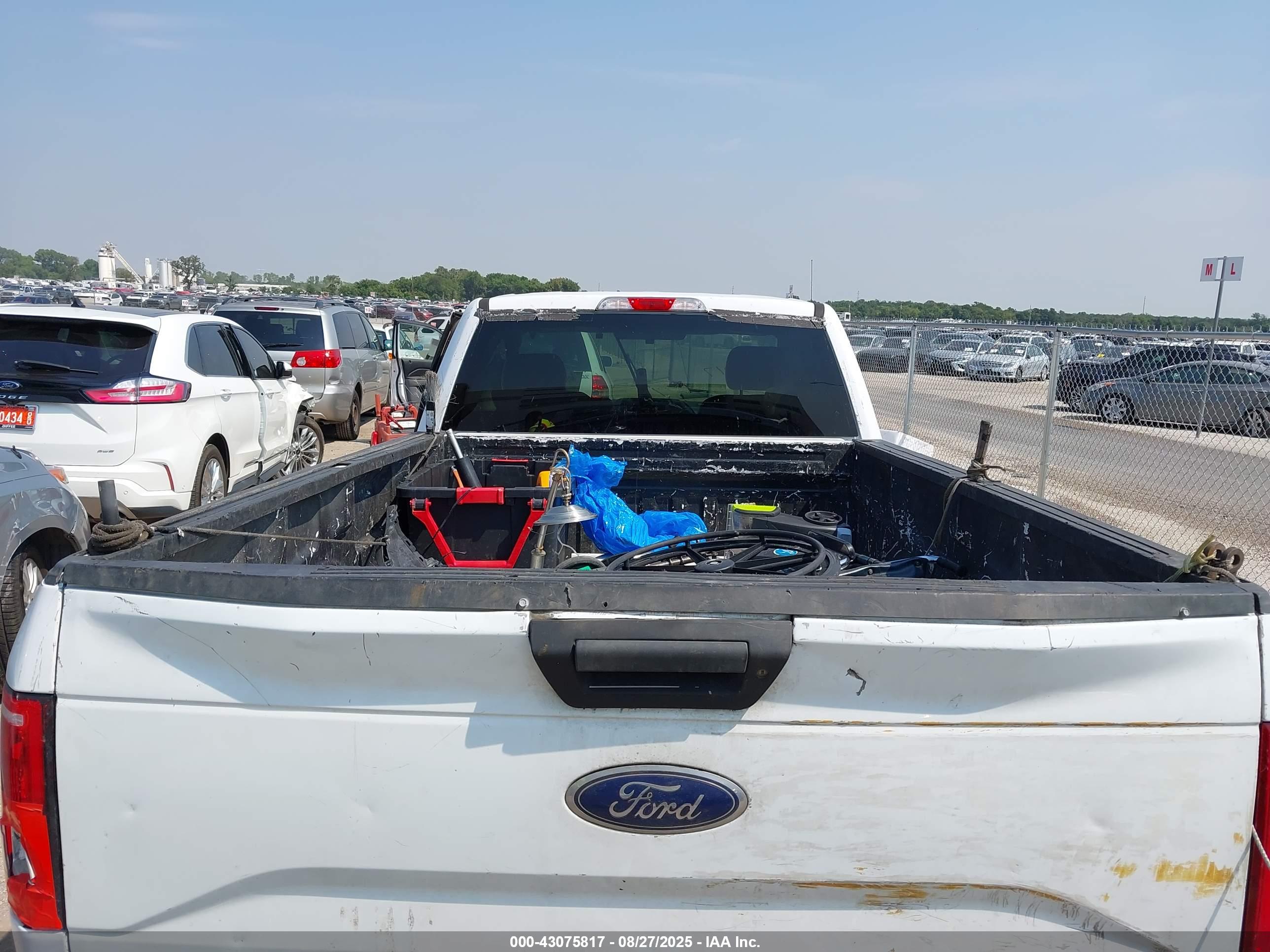 FORD F-150 image 8