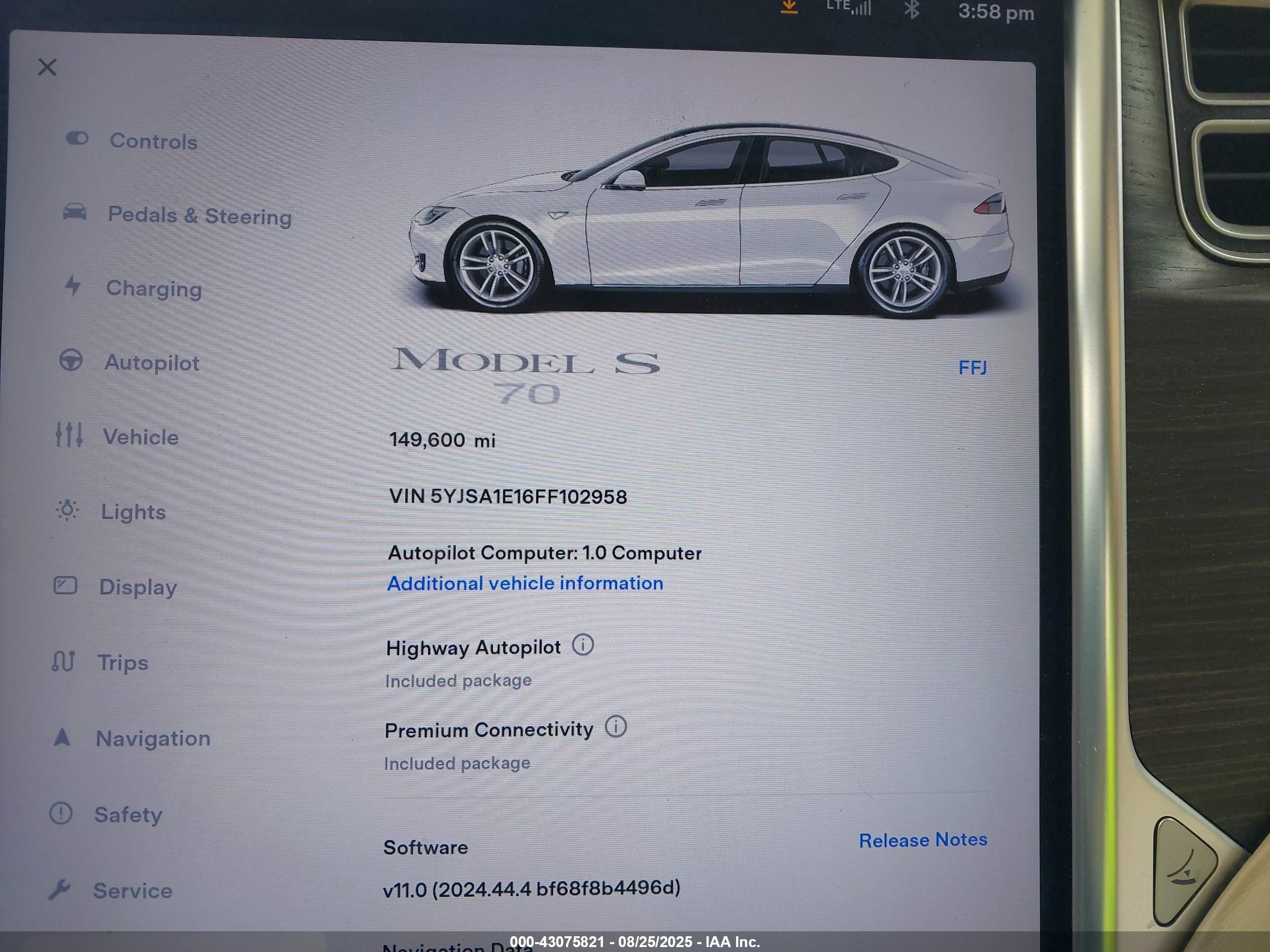 TESLA MODEL image 7