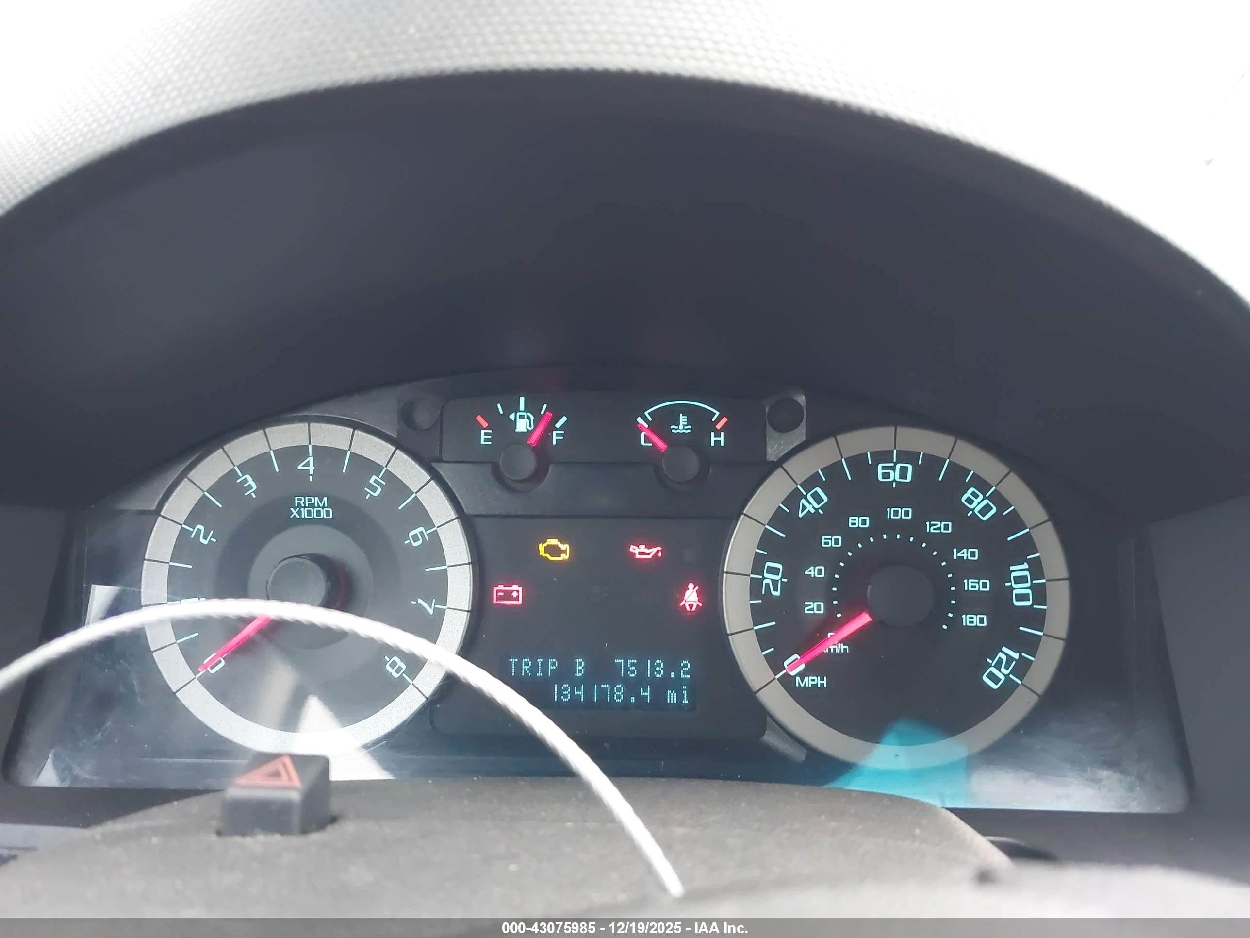 FORD ESCAPE image 7