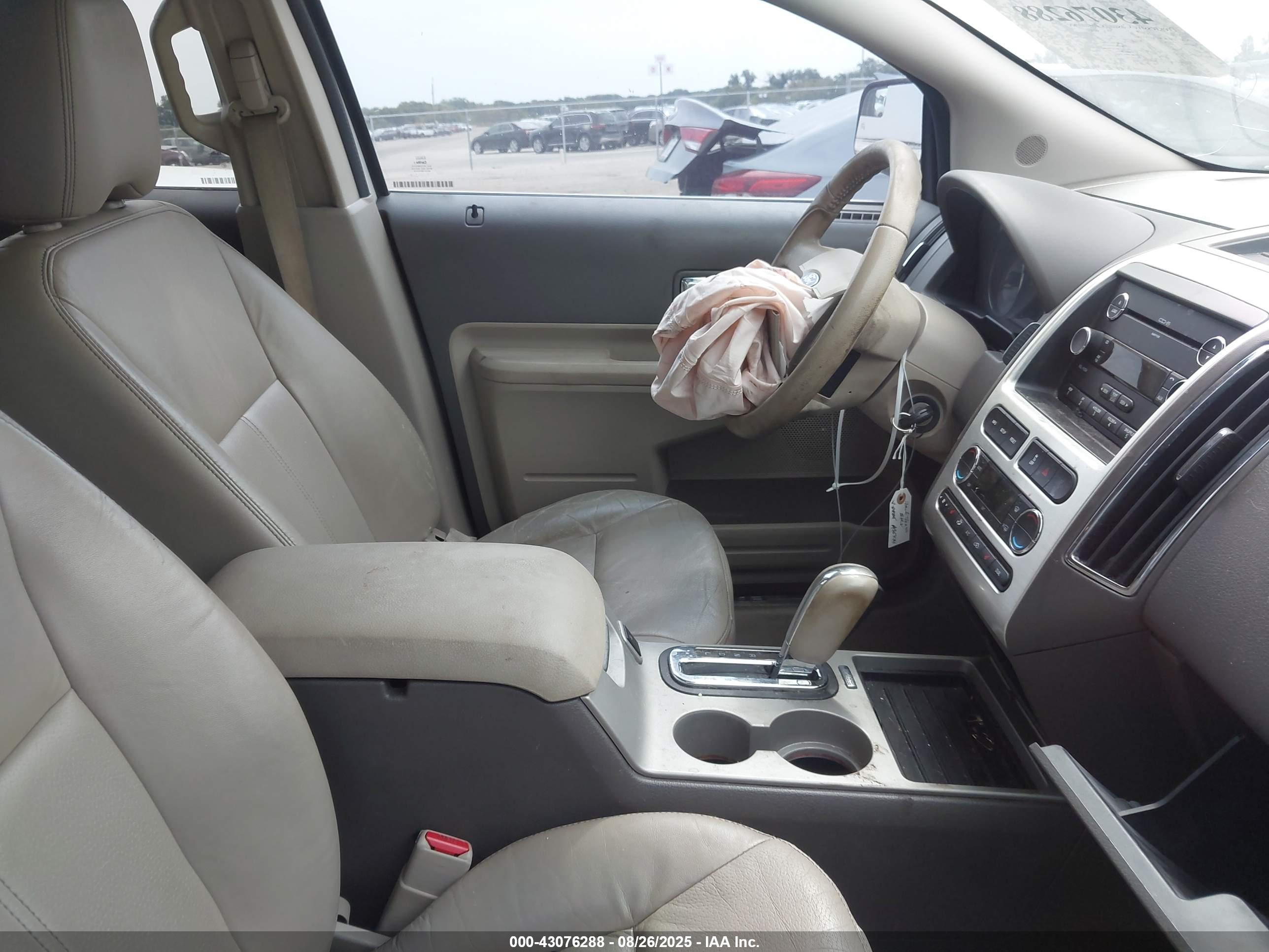 FORD EDGE image 5