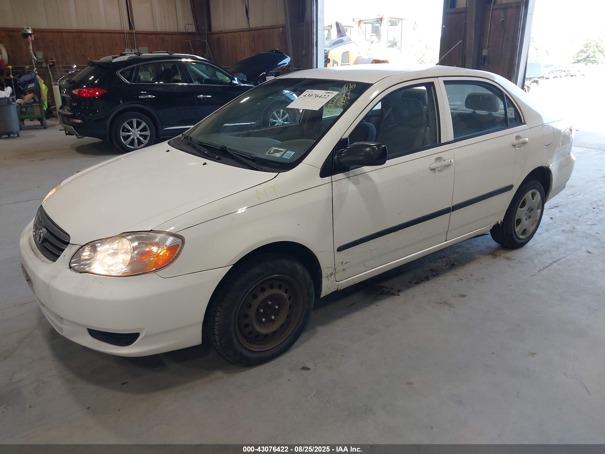 TOYOTA COROLLA image 2