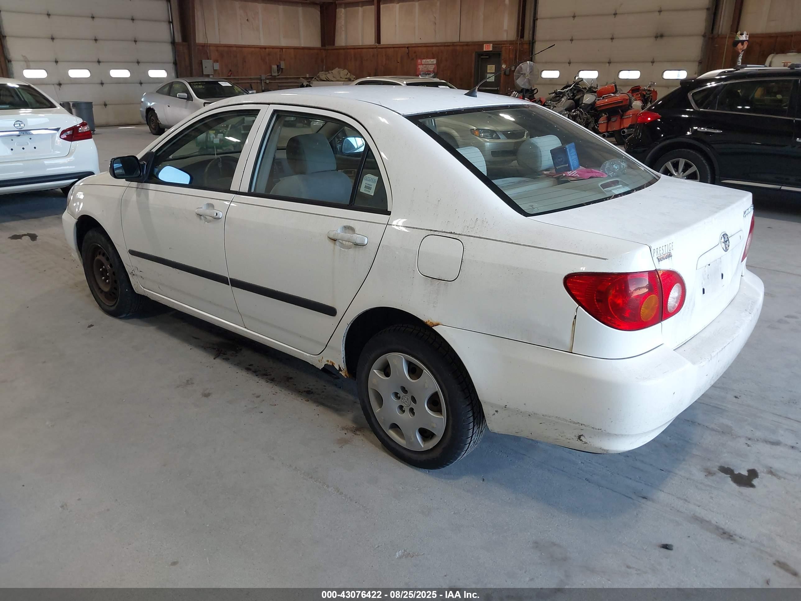TOYOTA COROLLA image 3