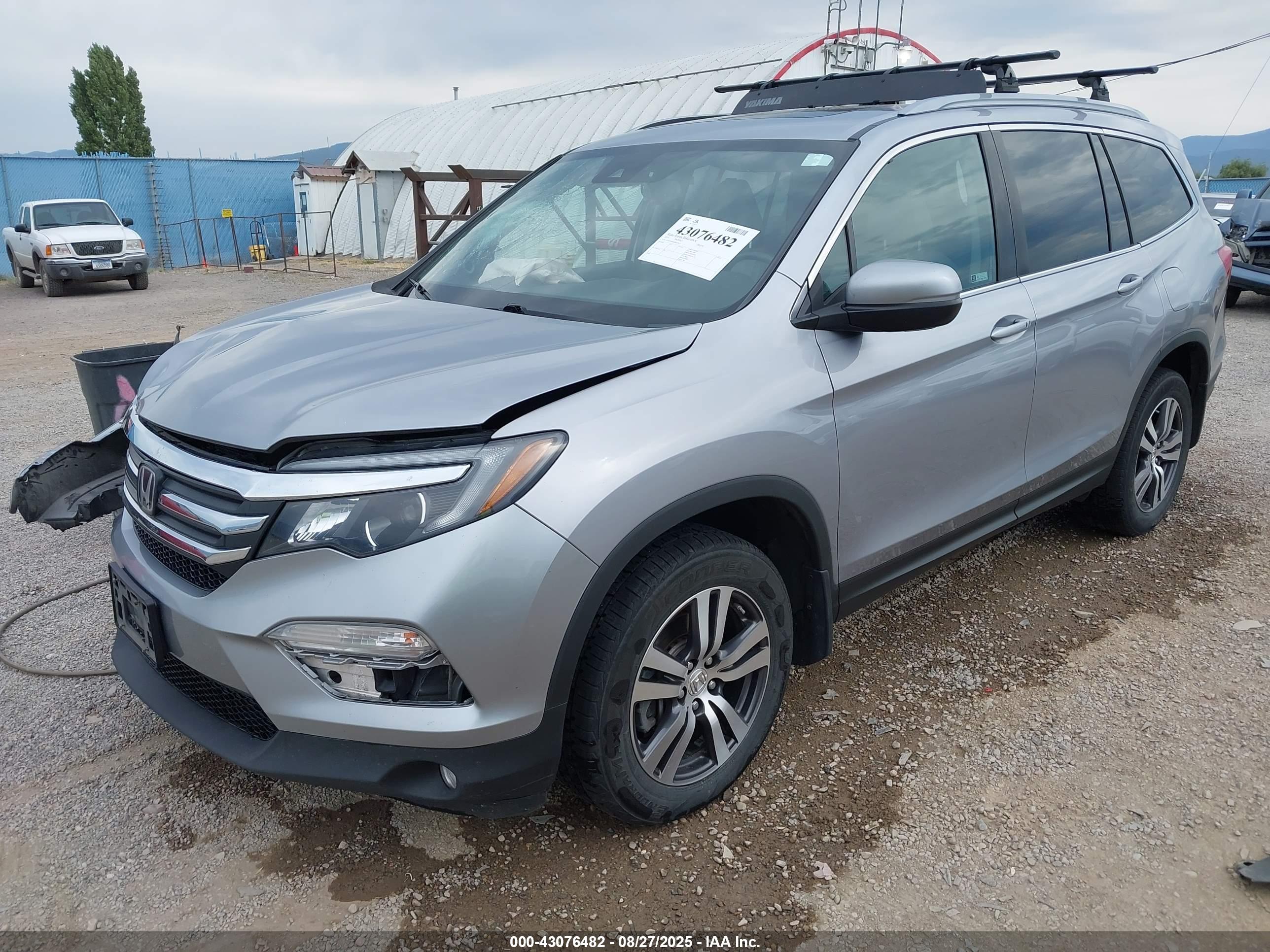 HONDA PILOT image 2