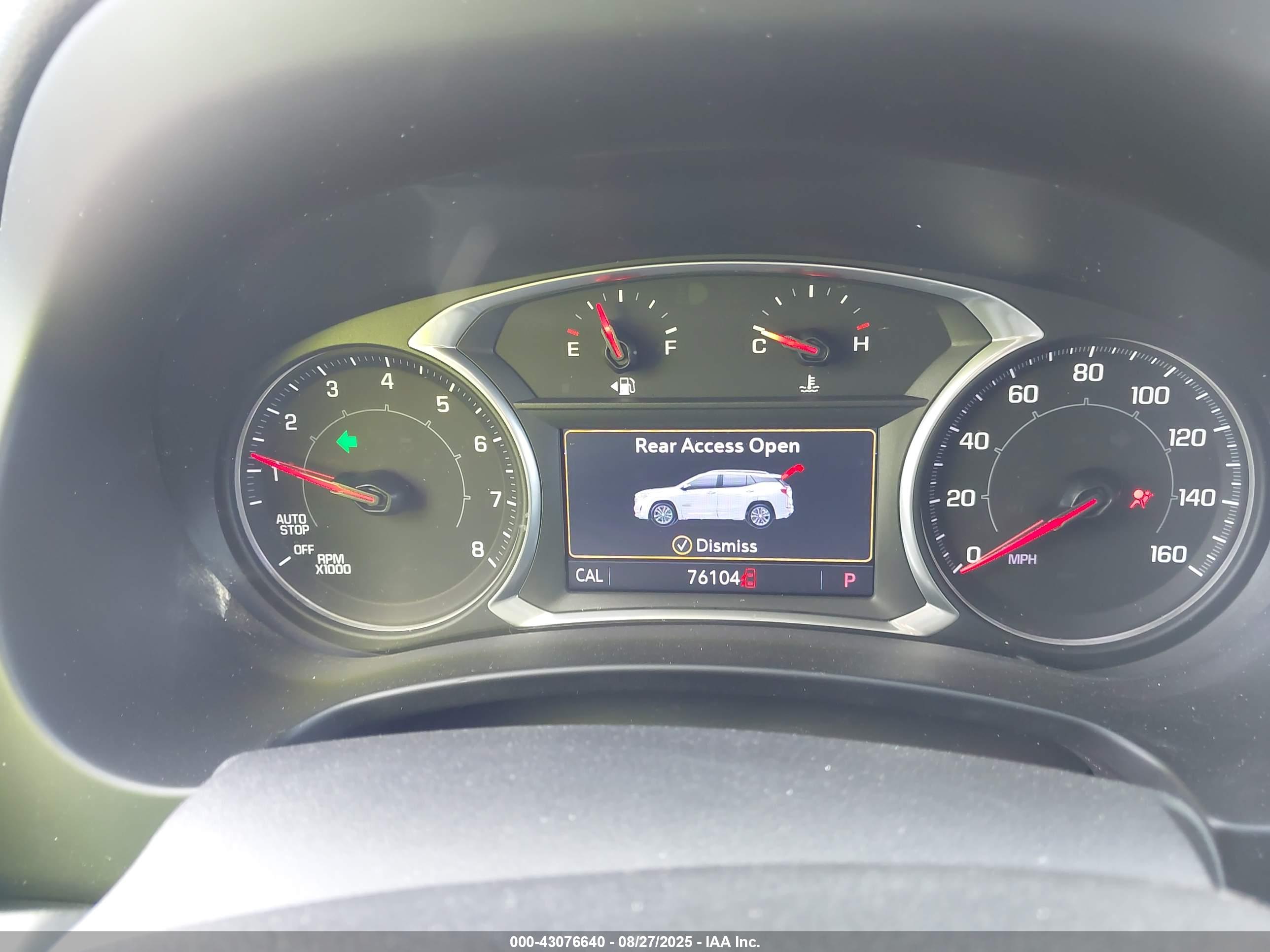 GMC TERRAIN image 7