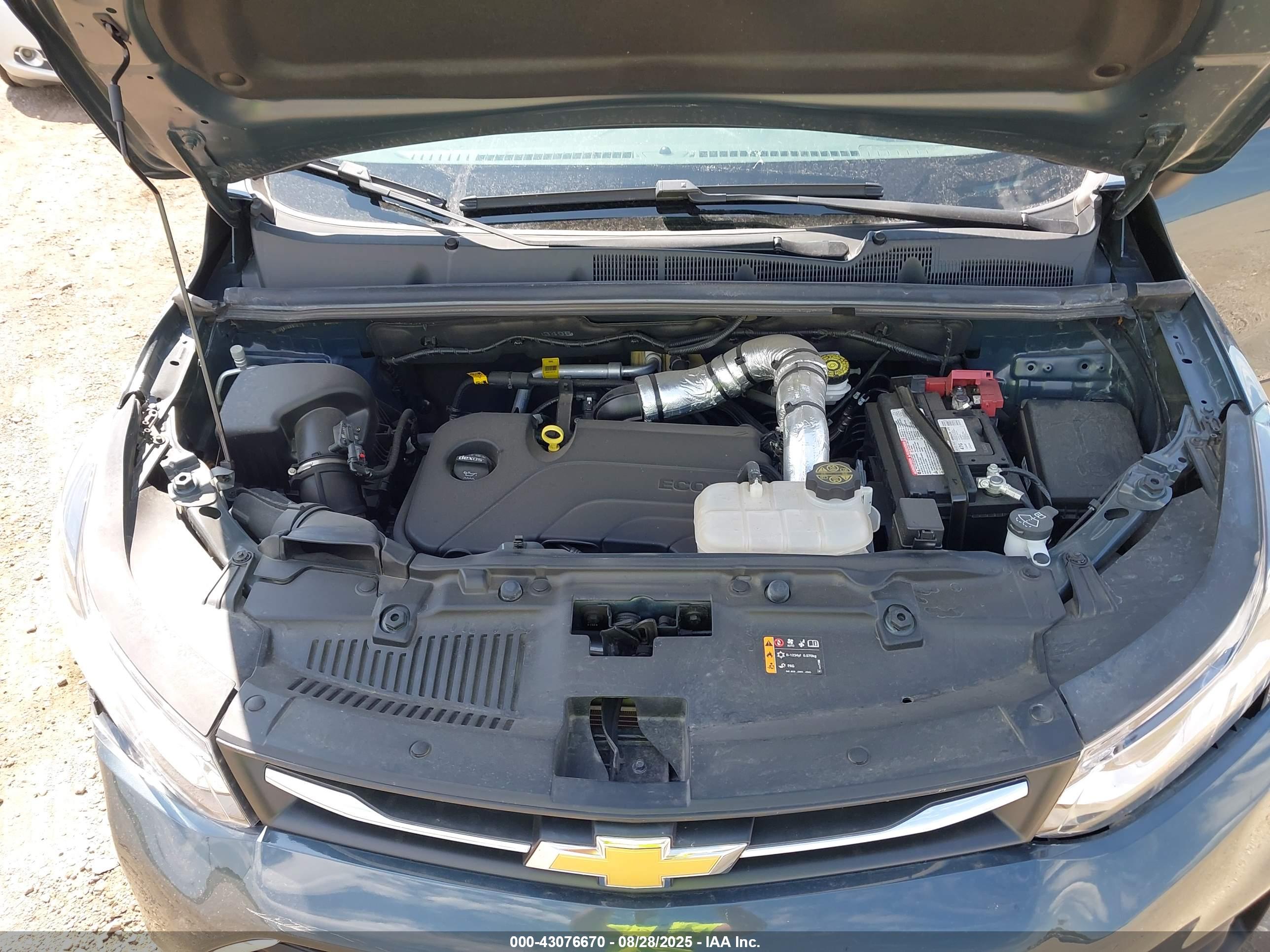 CHEVROLET TRAX image 10