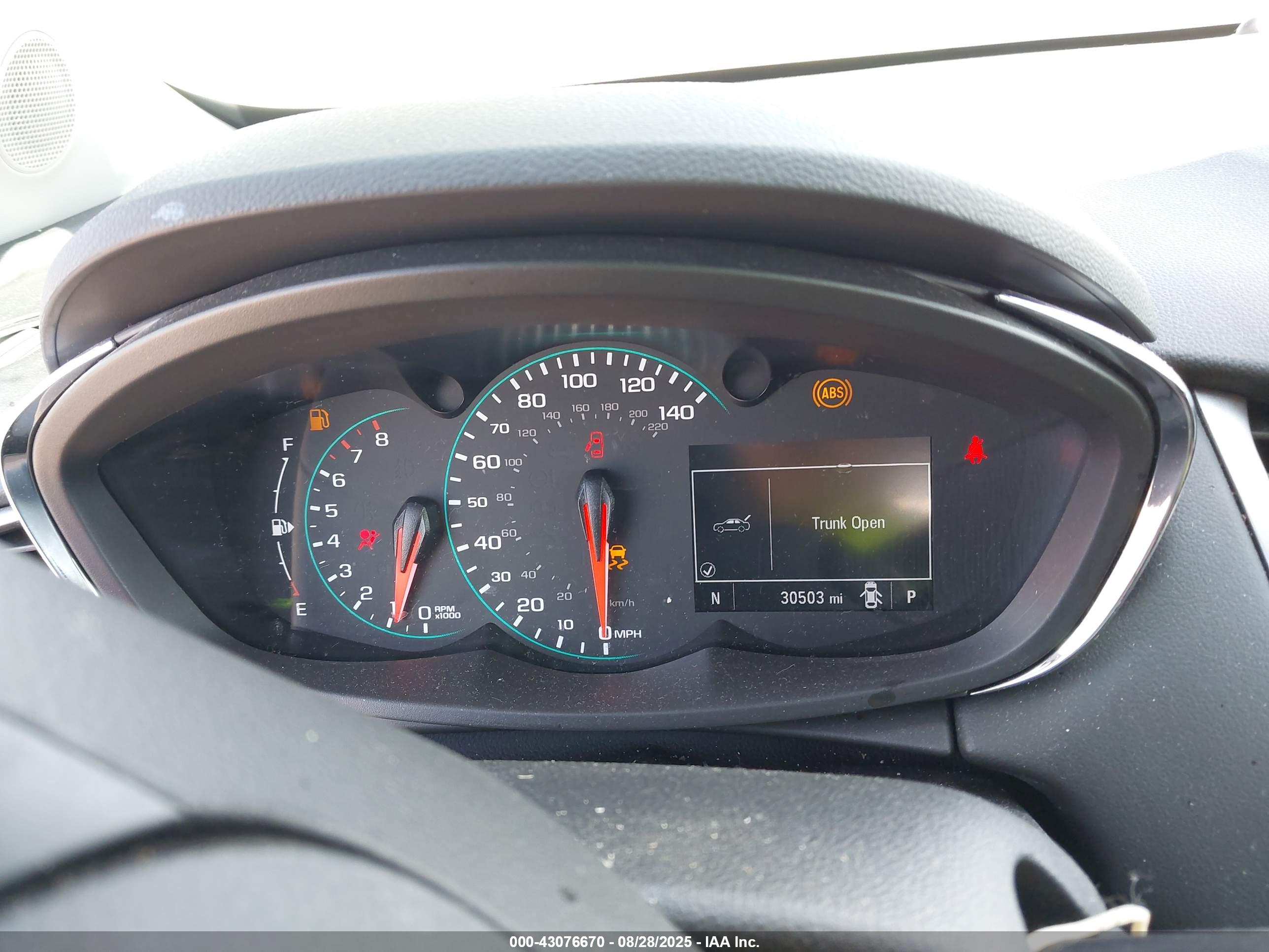 CHEVROLET TRAX image 7