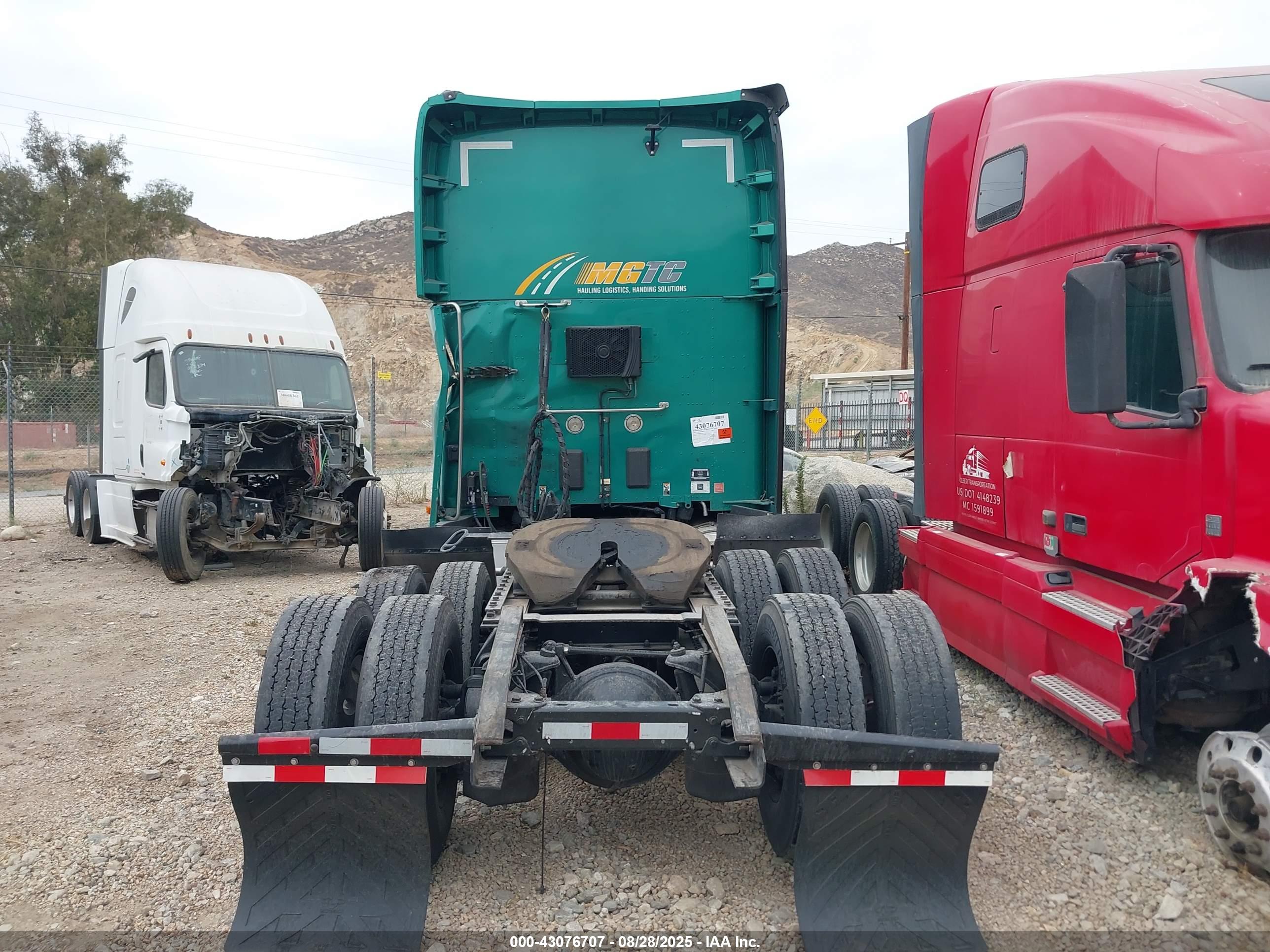 KENWORTH T680 image 8