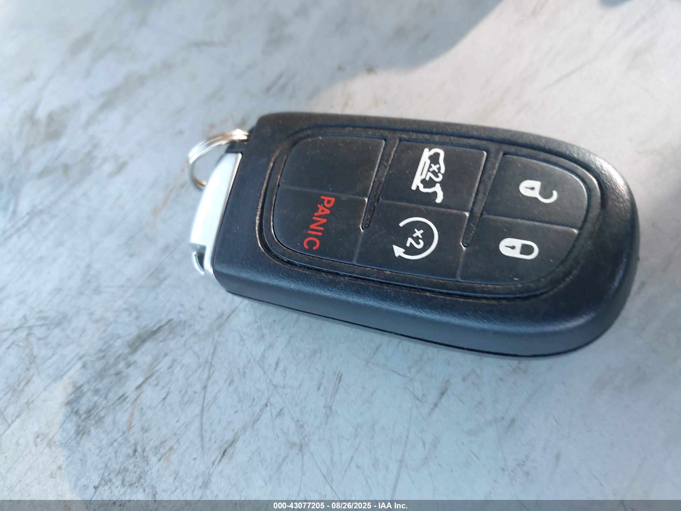 JEEP CHEROKEE image 11