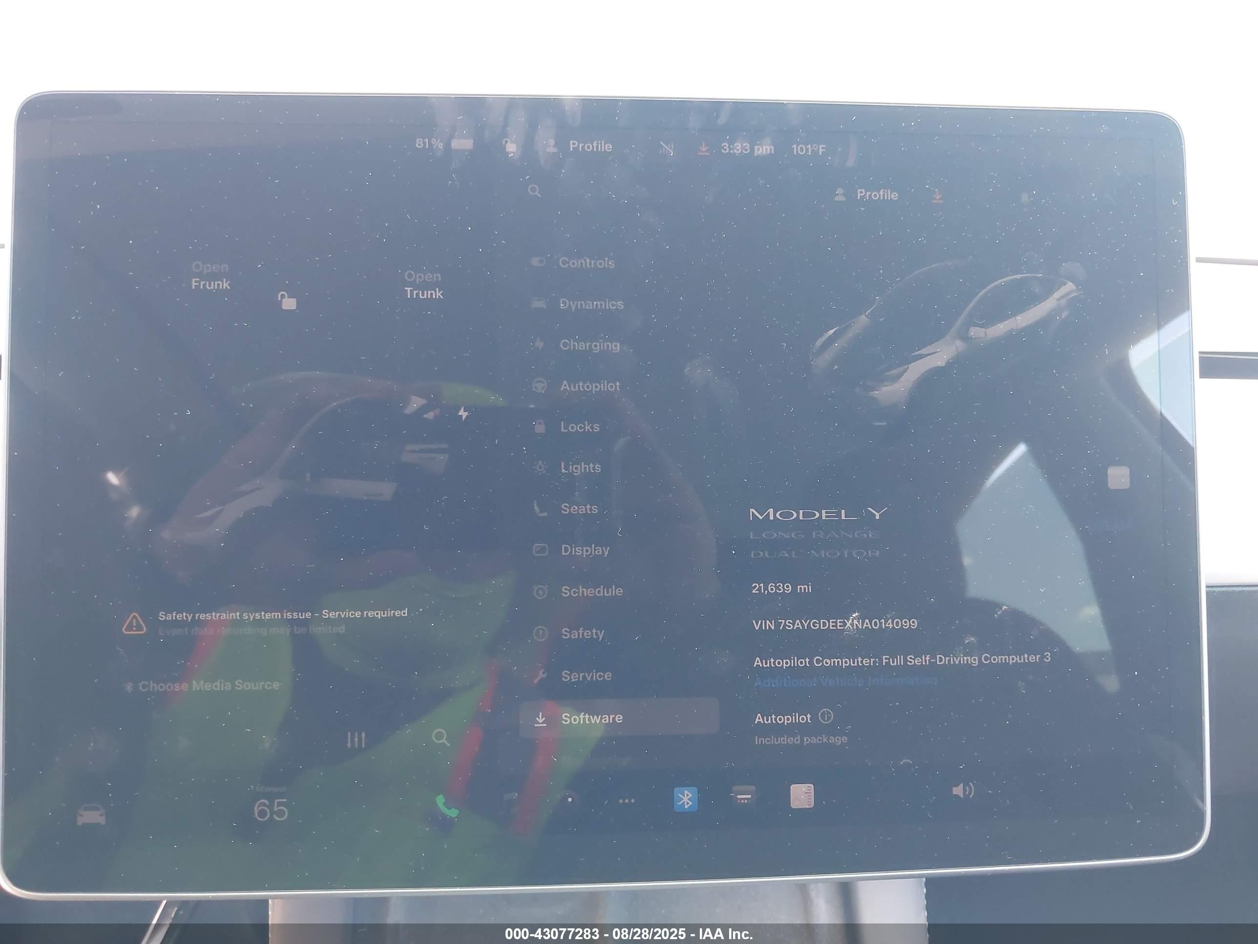 TESLA MODEL image 7