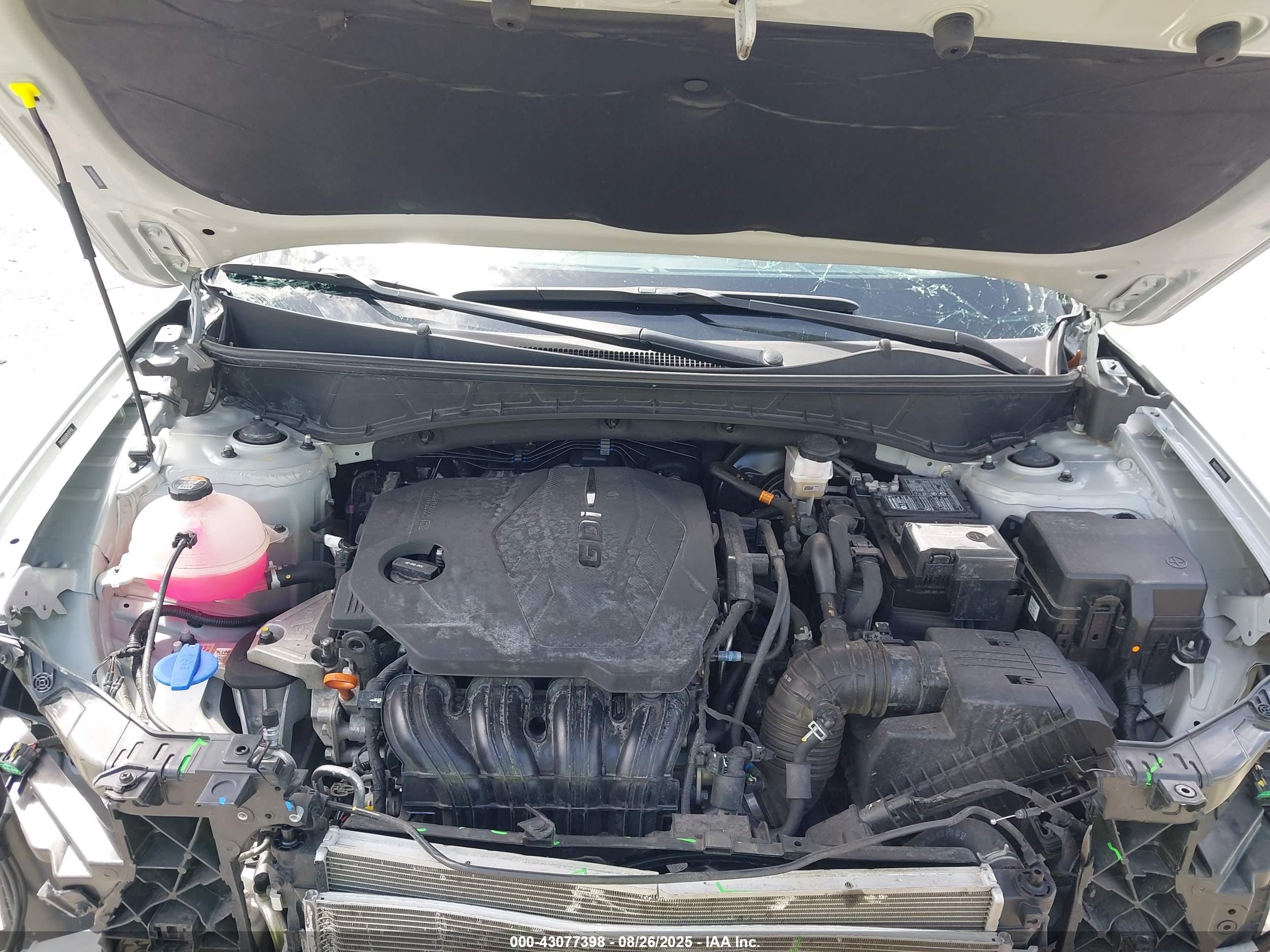 HYUNDAI TUCSON image 10