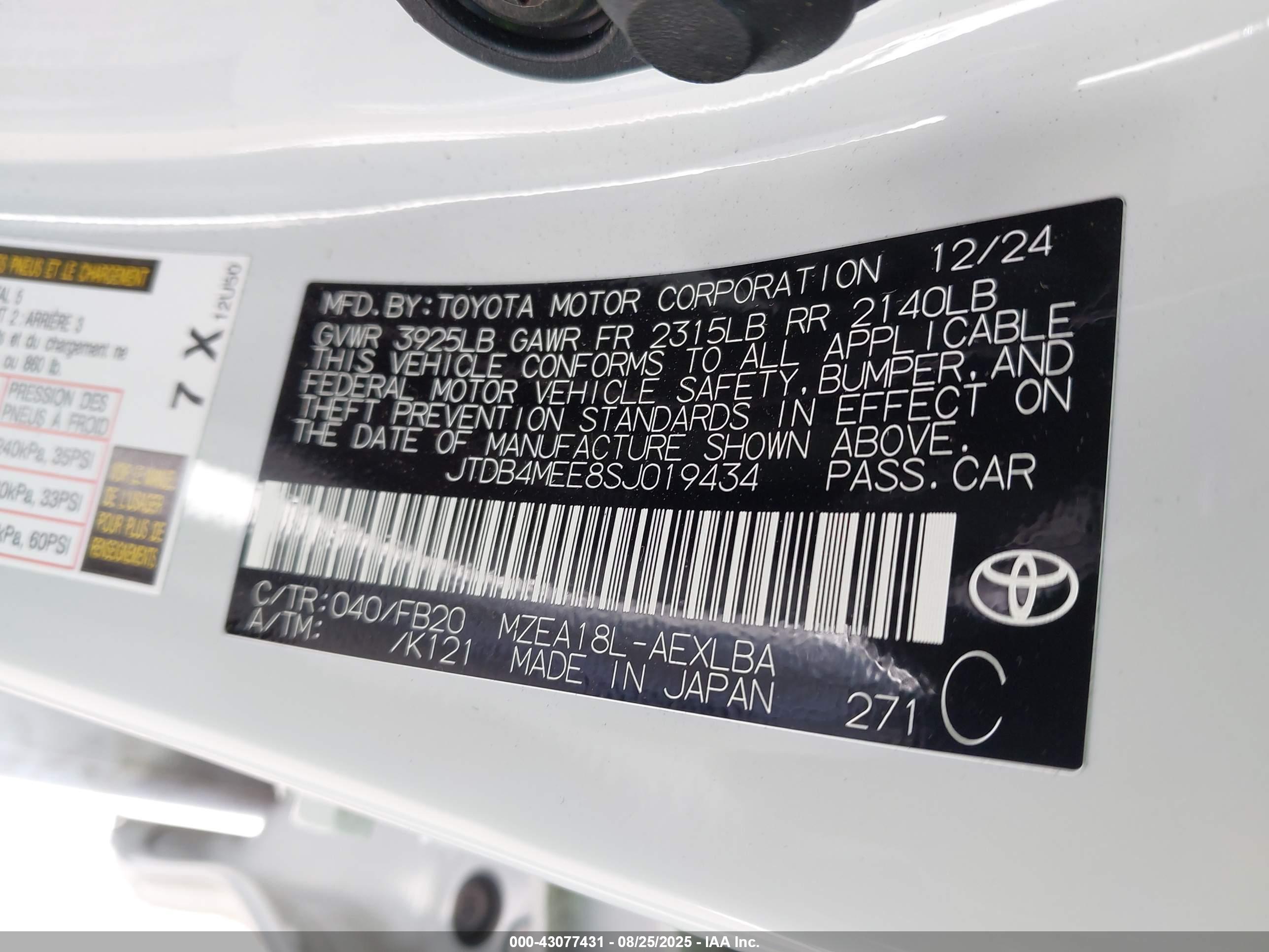 TOYOTA COROLLA image 9