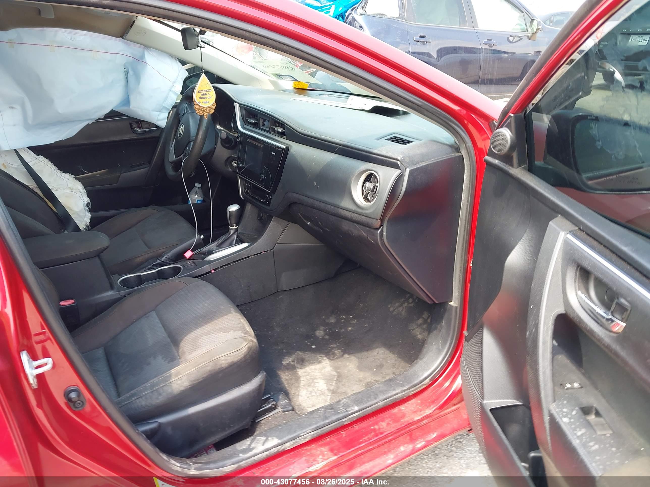 TOYOTA COROLLA image 5
