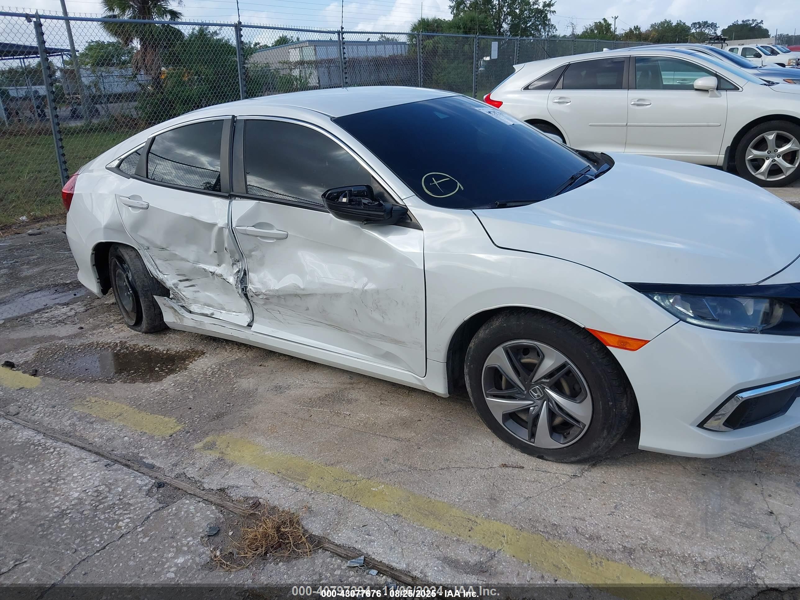 HONDA CIVIC image 6
