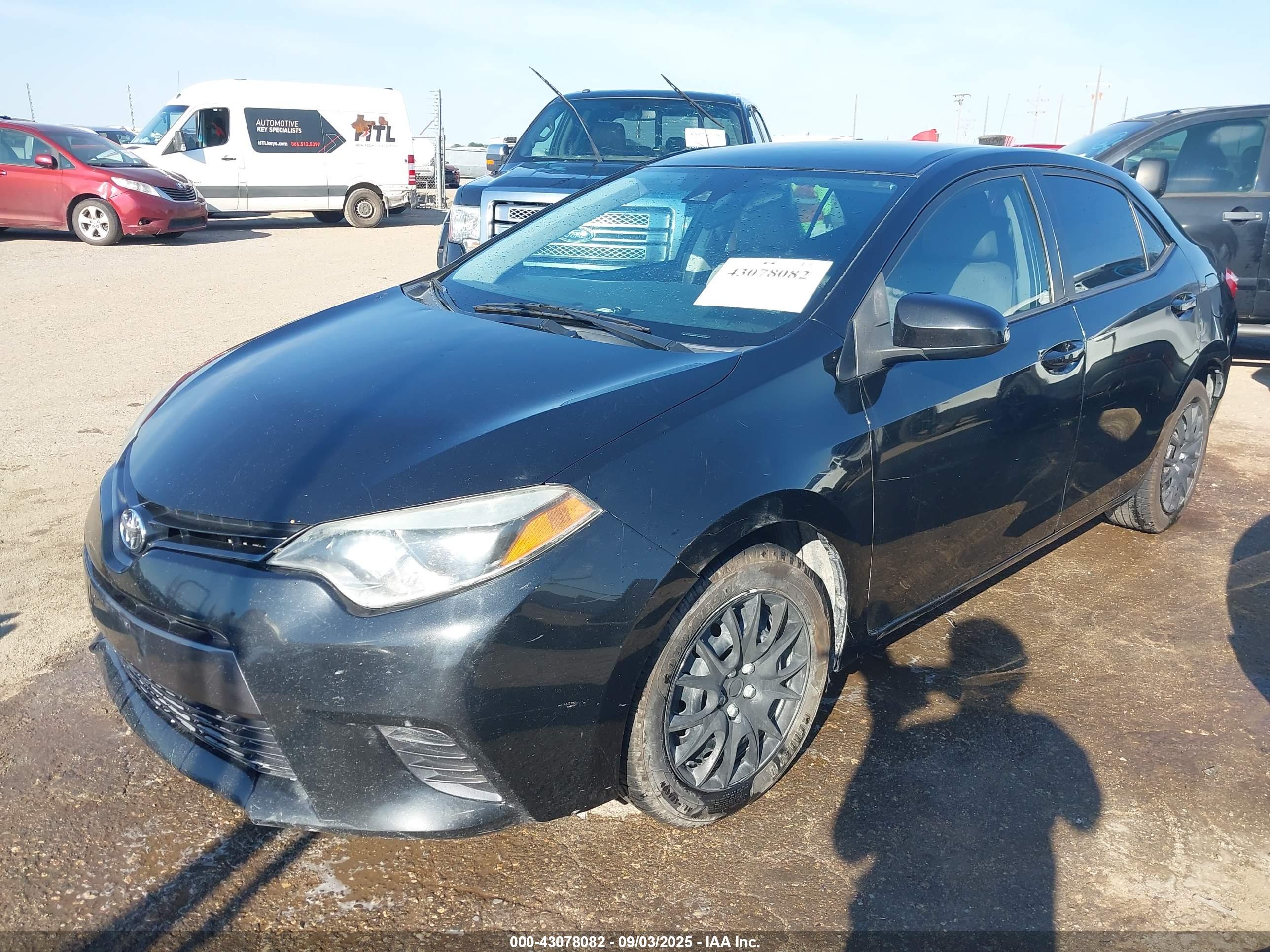 TOYOTA COROLLA image 2