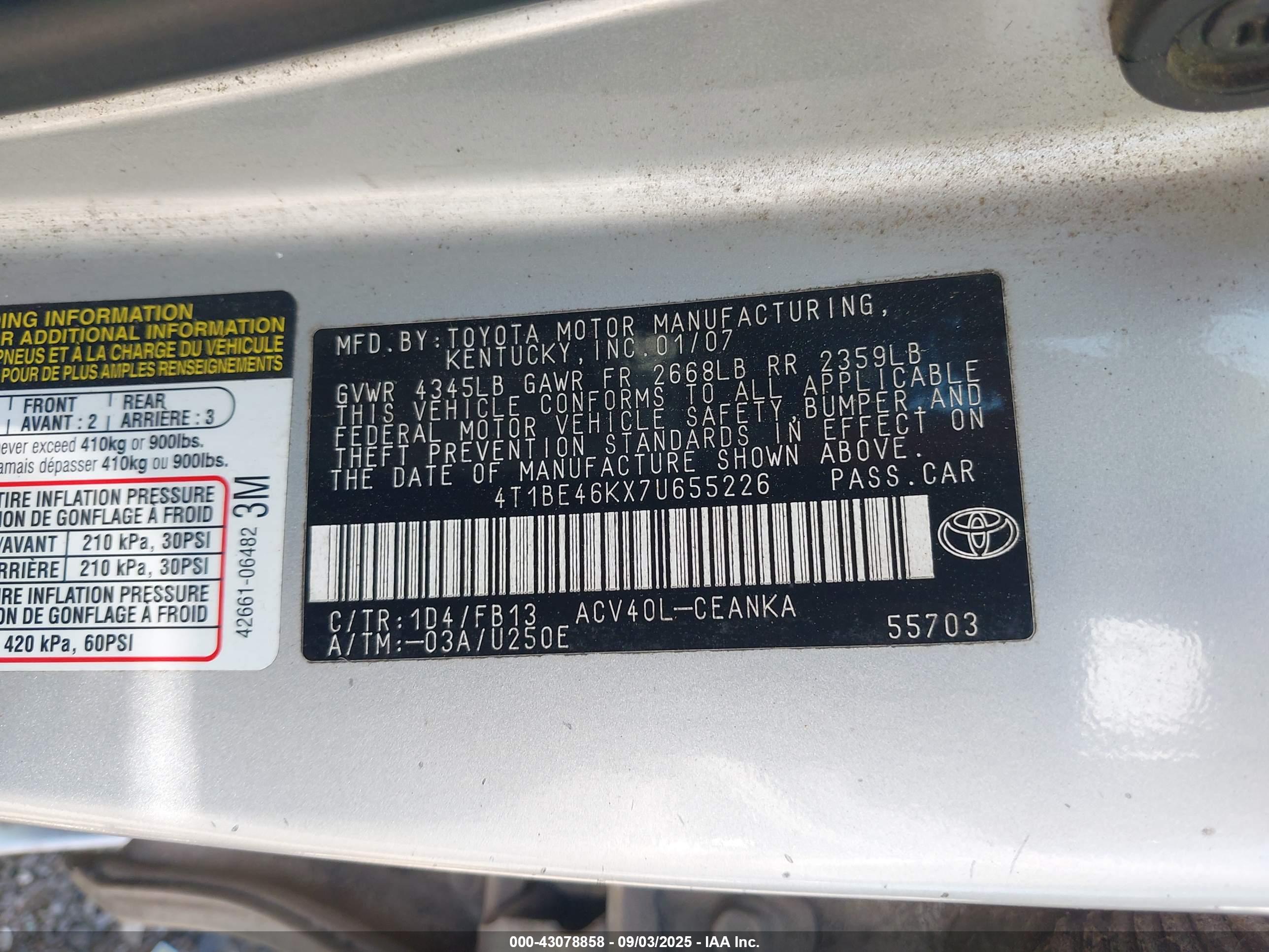 TOYOTA CAMRY image 9