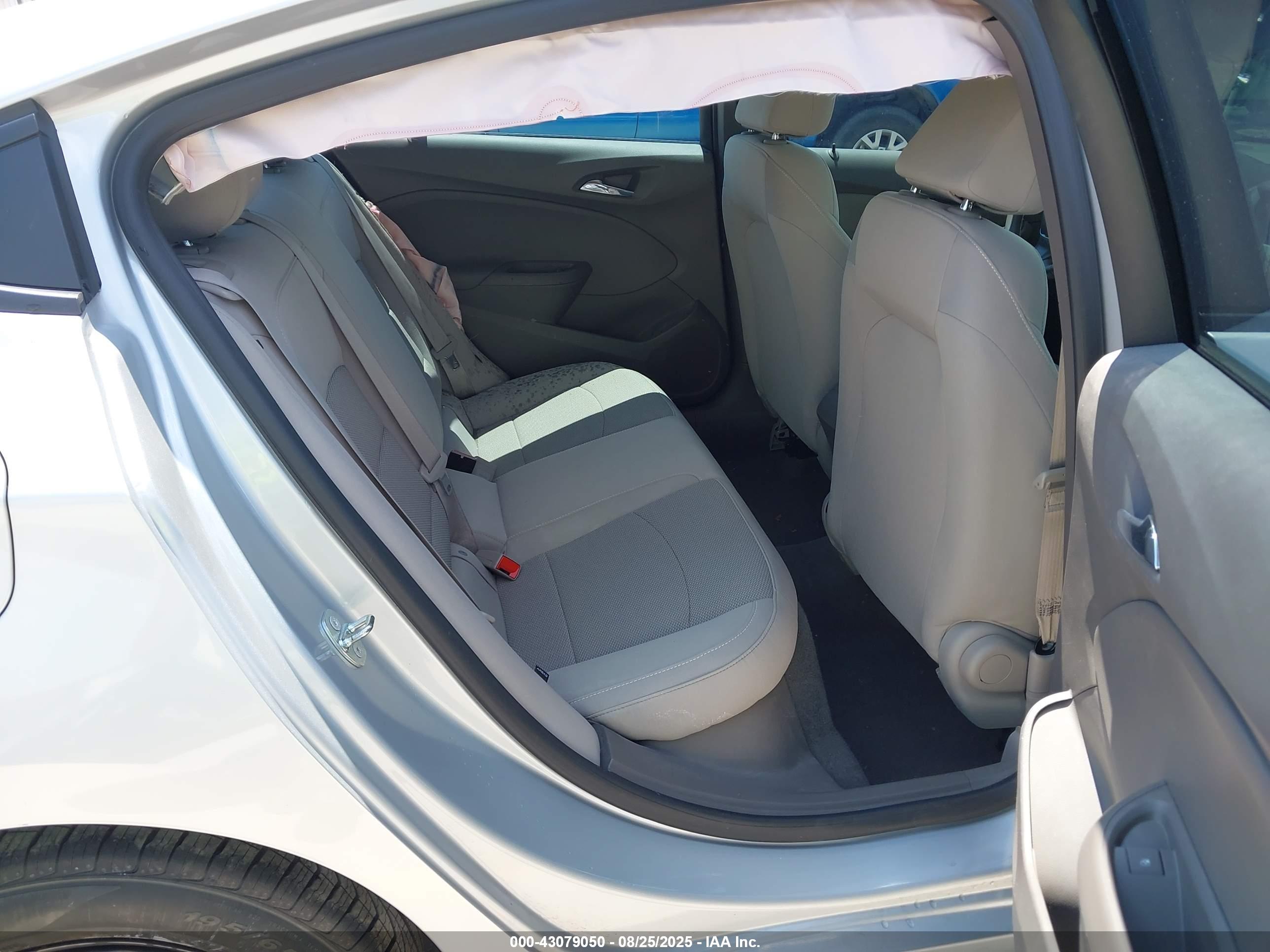 CHEVROLET CRUZE image 8