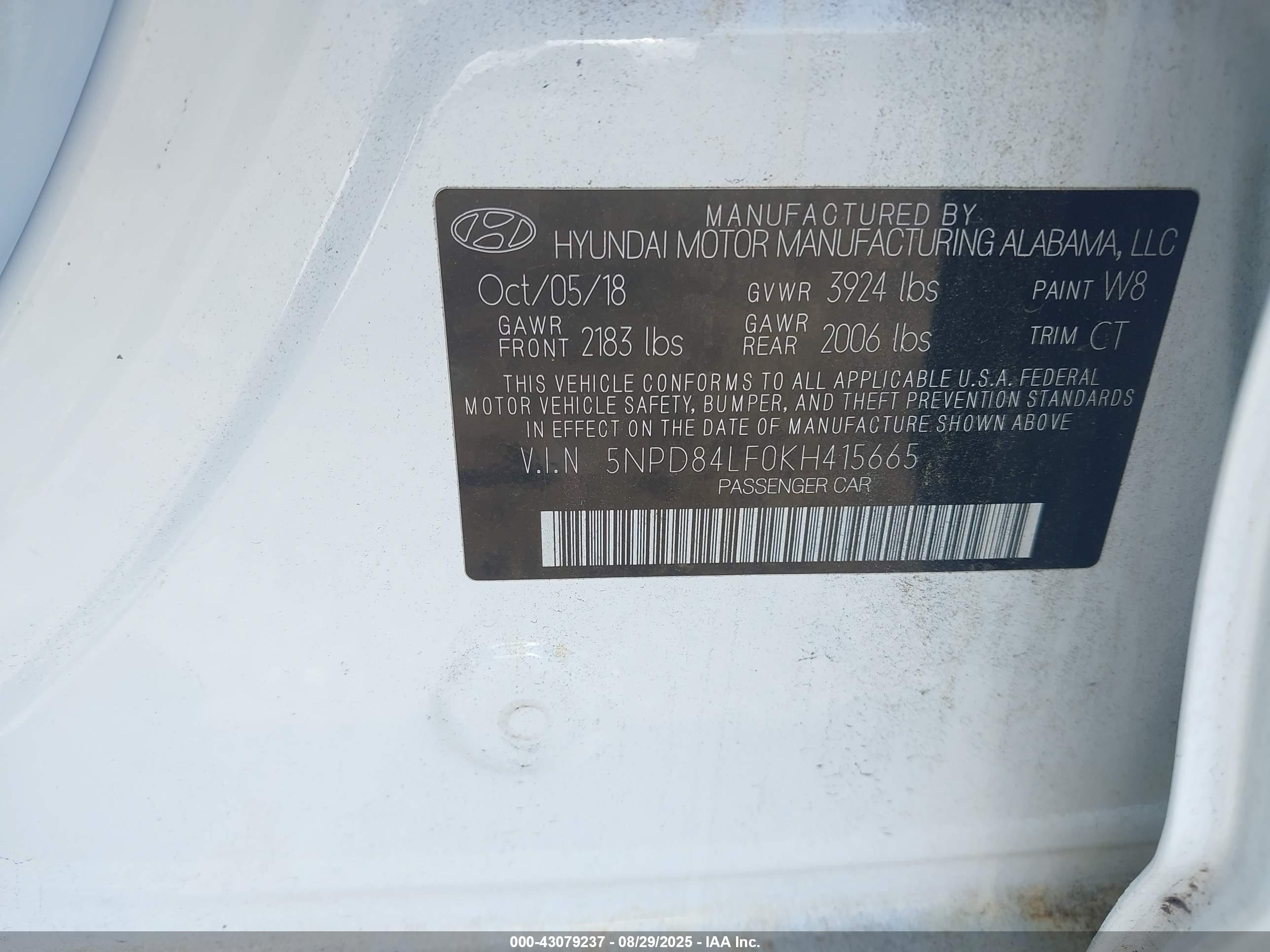 HYUNDAI ELANTRA image 9
