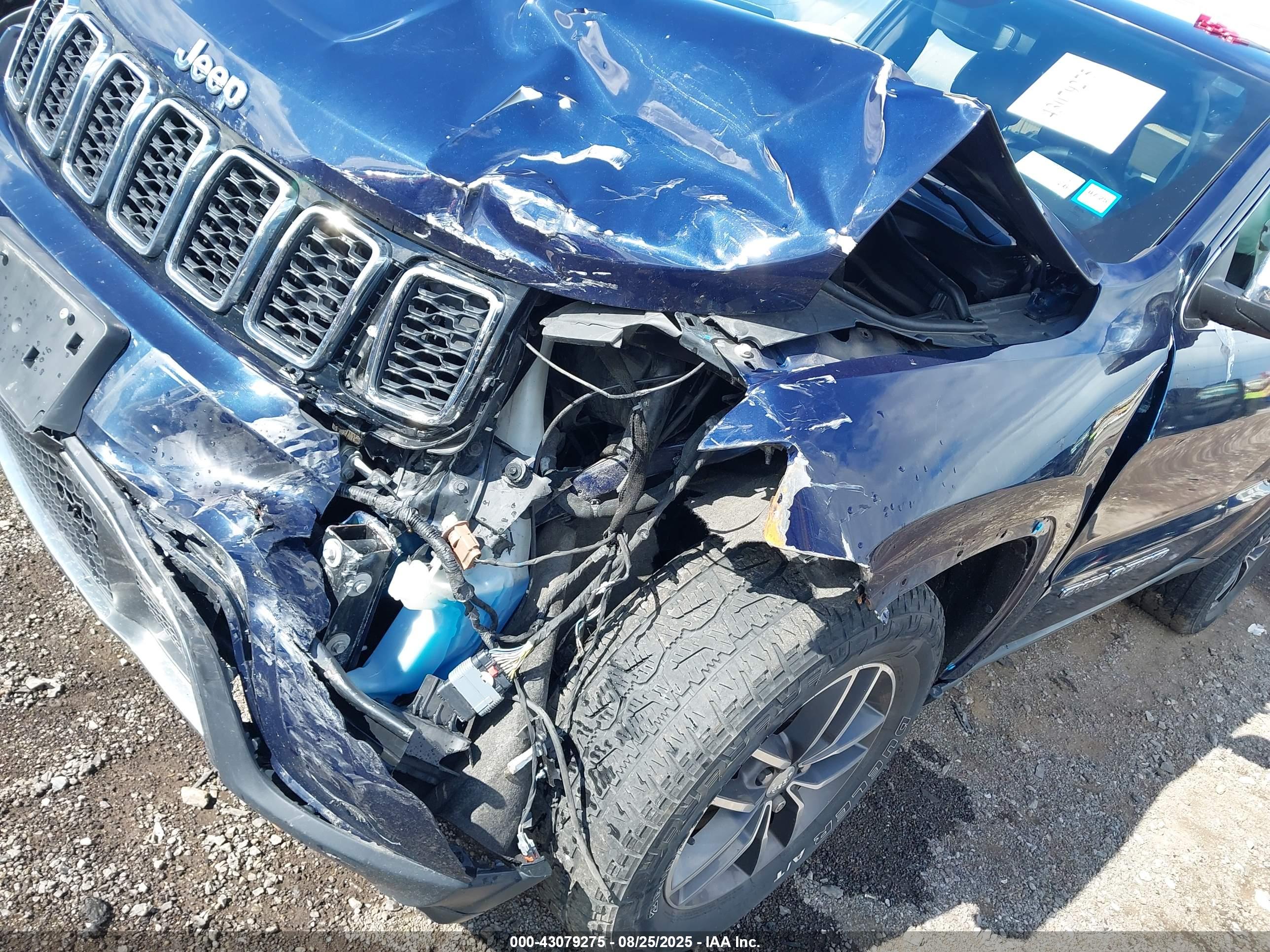 JEEP GRAND image 6