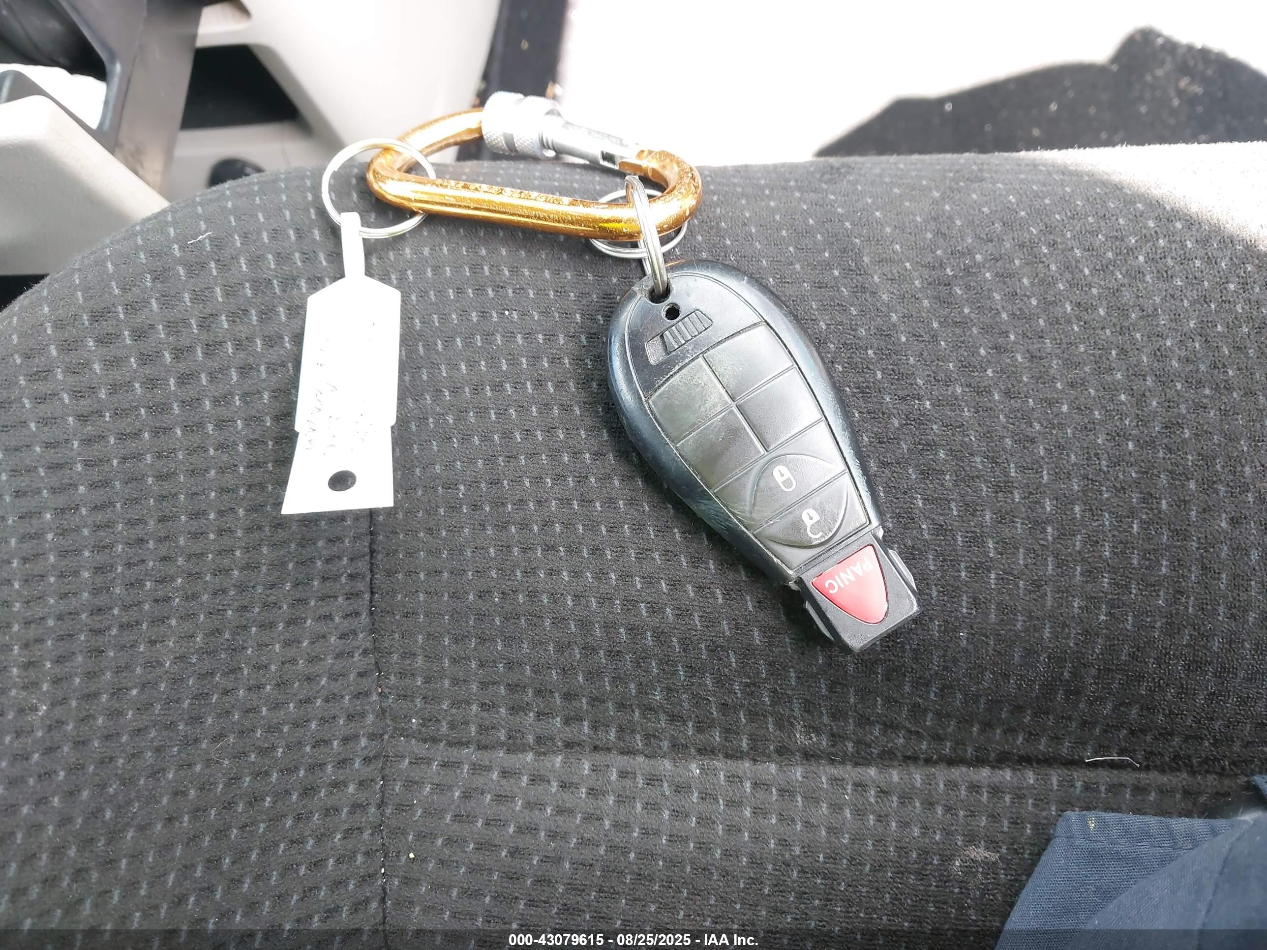 DODGE GRAND image 11