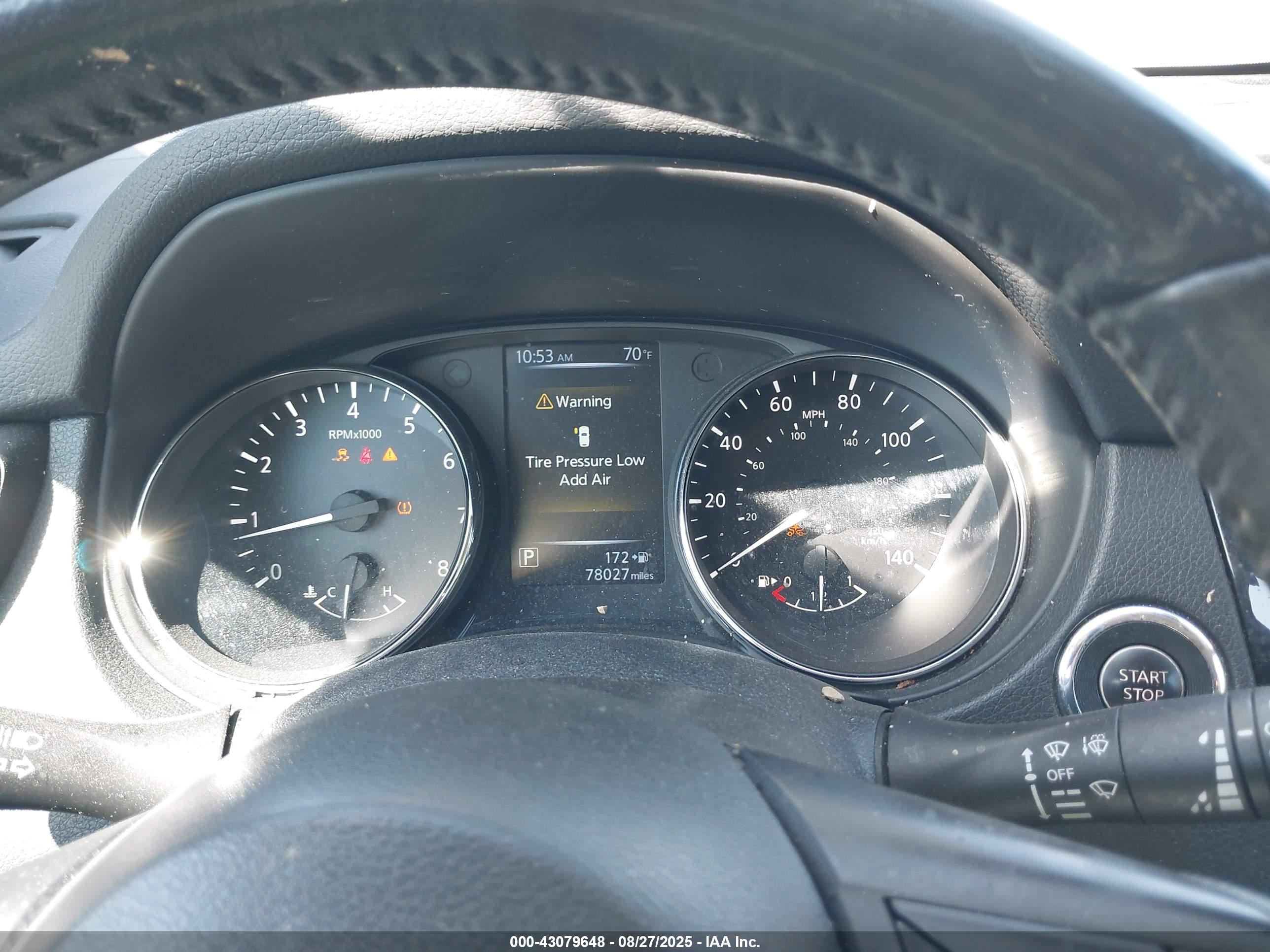 NISSAN ROGUE image 7