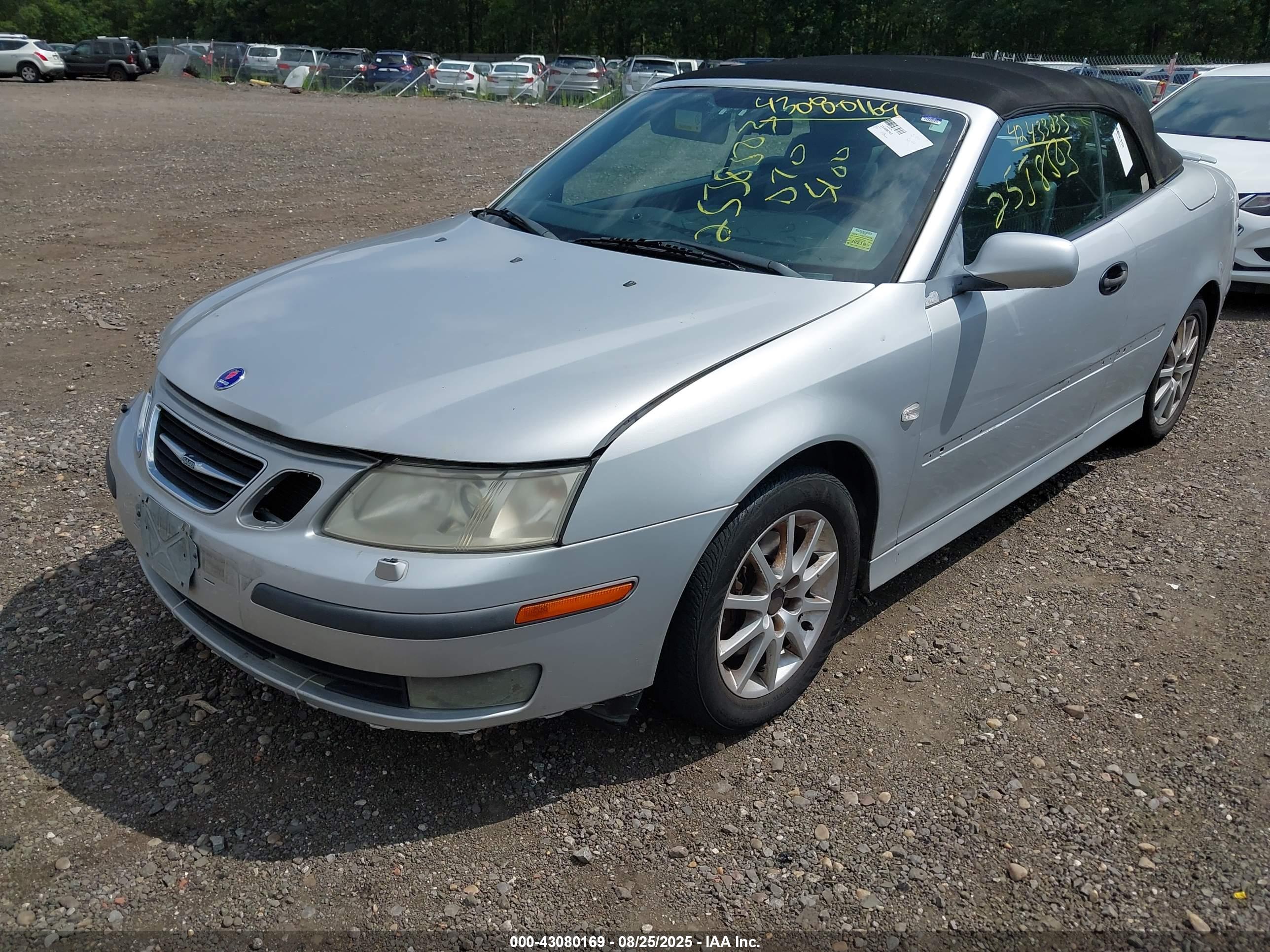 SAAB 9-3 image 2