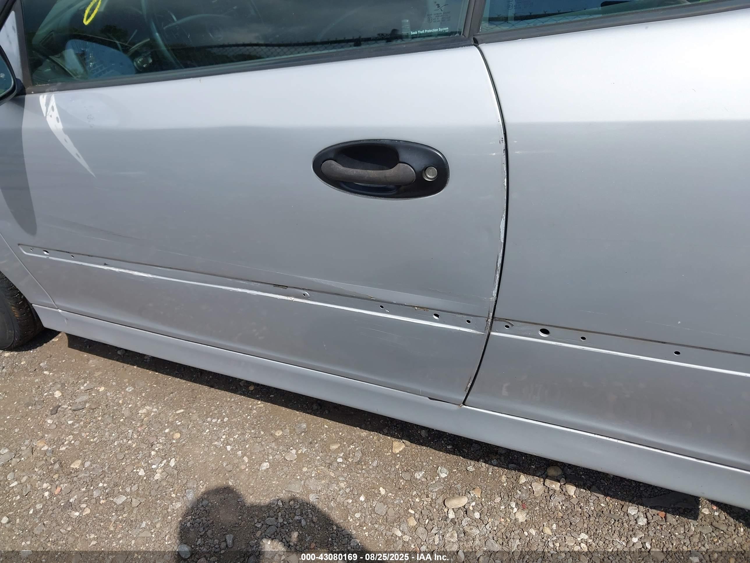SAAB 9-3 image 6