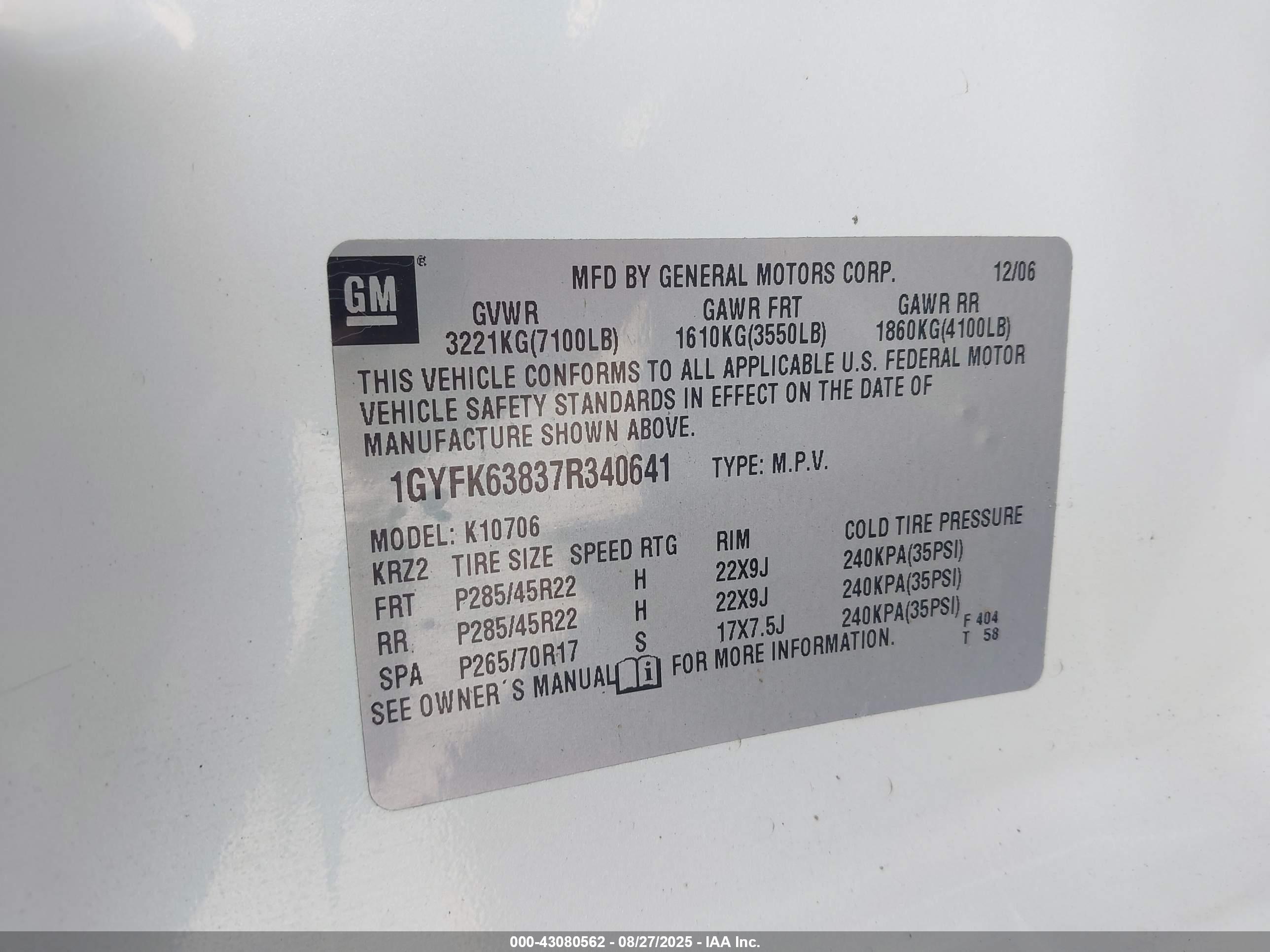 CADILLAC ESCALADE image 9
