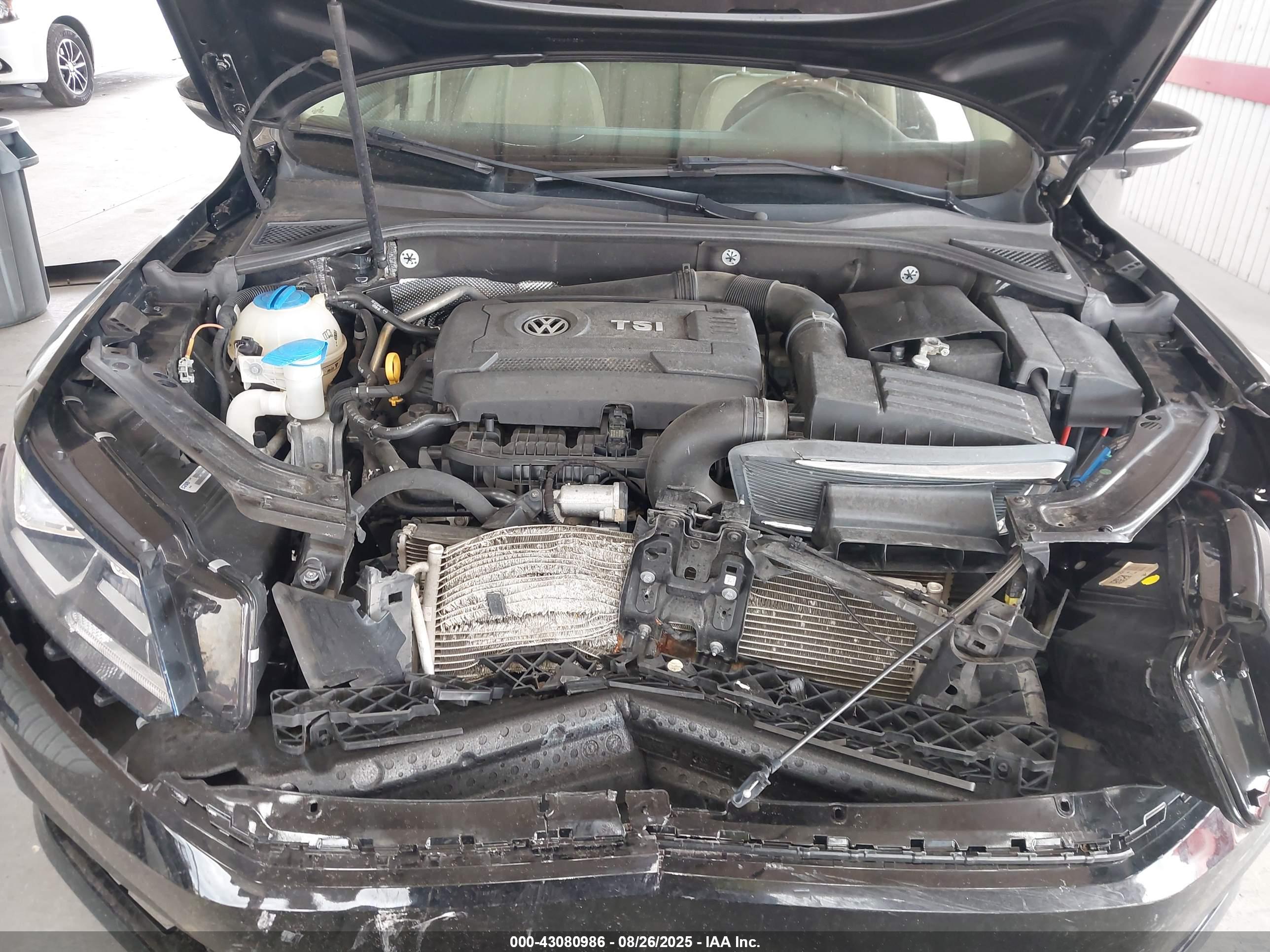 VOLKSWAGEN PASSAT image 10