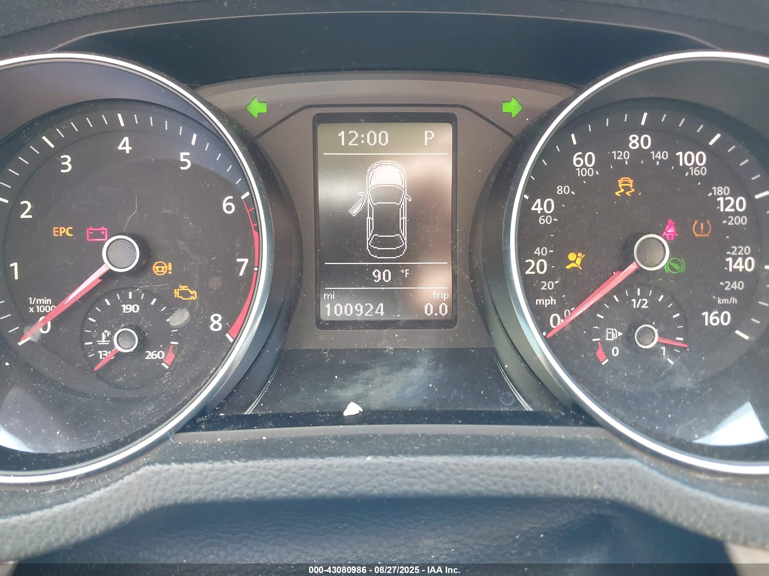 VOLKSWAGEN PASSAT image 7