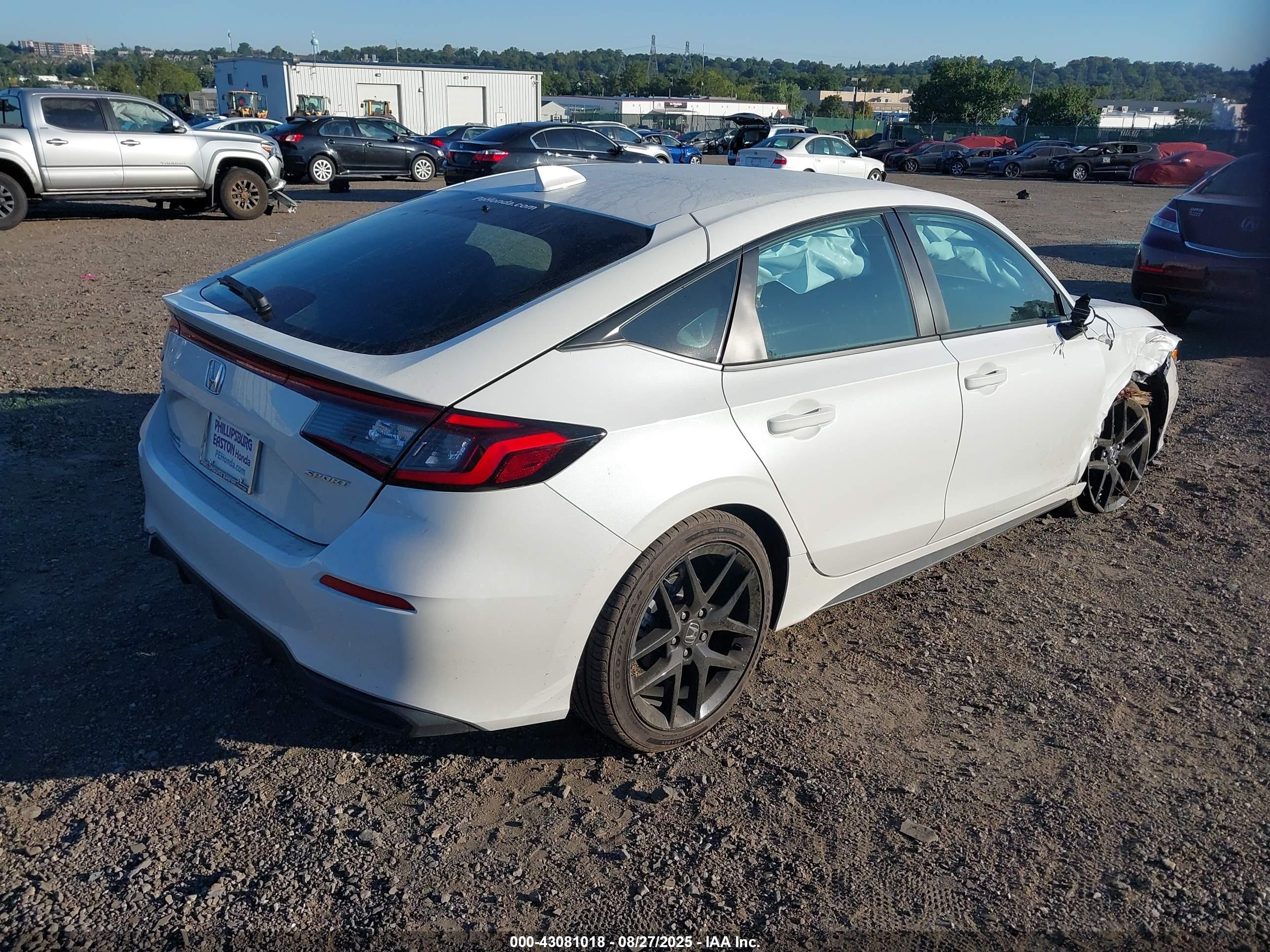 HONDA CIVIC image 4