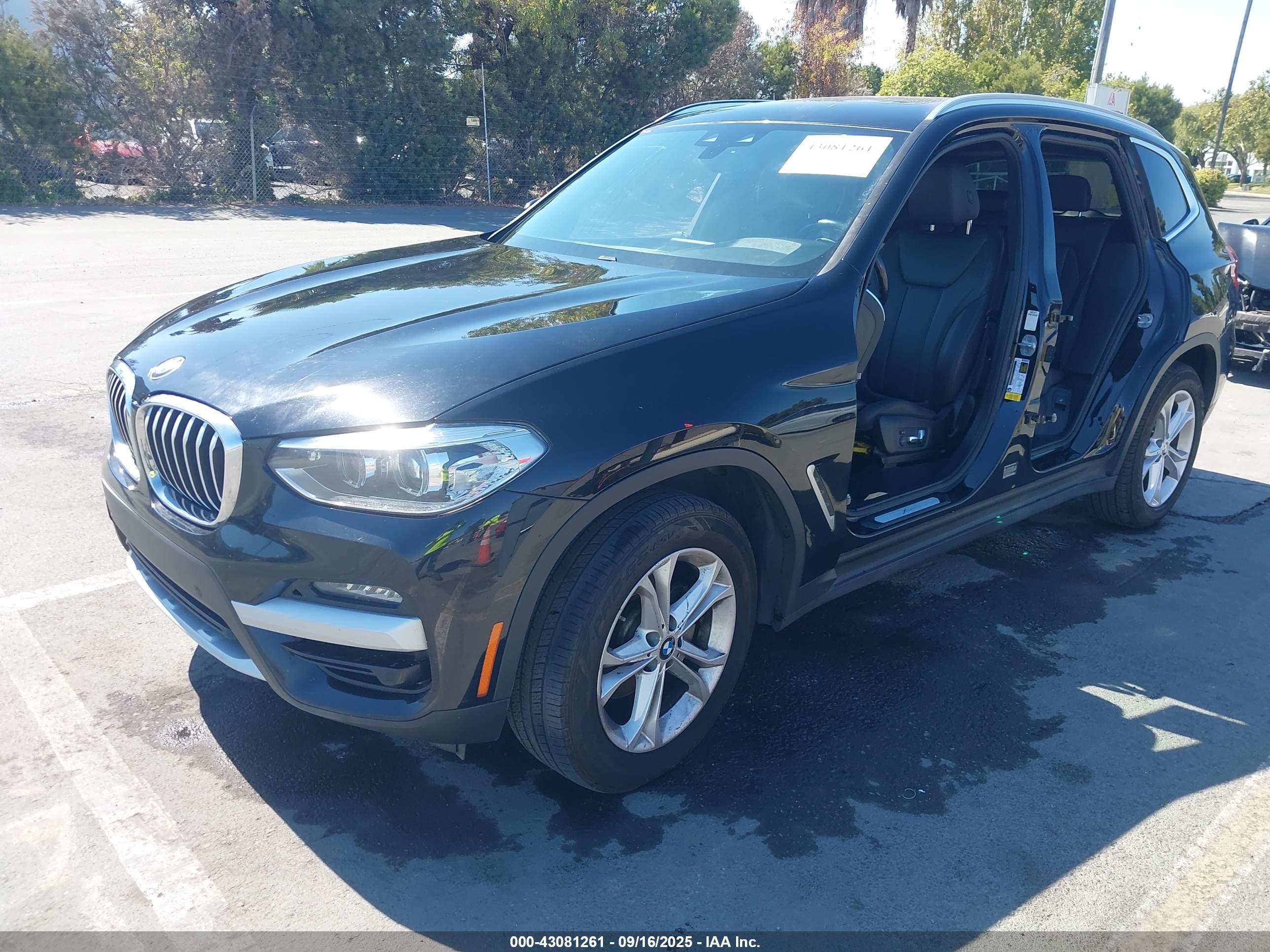 BMW X3 image 2