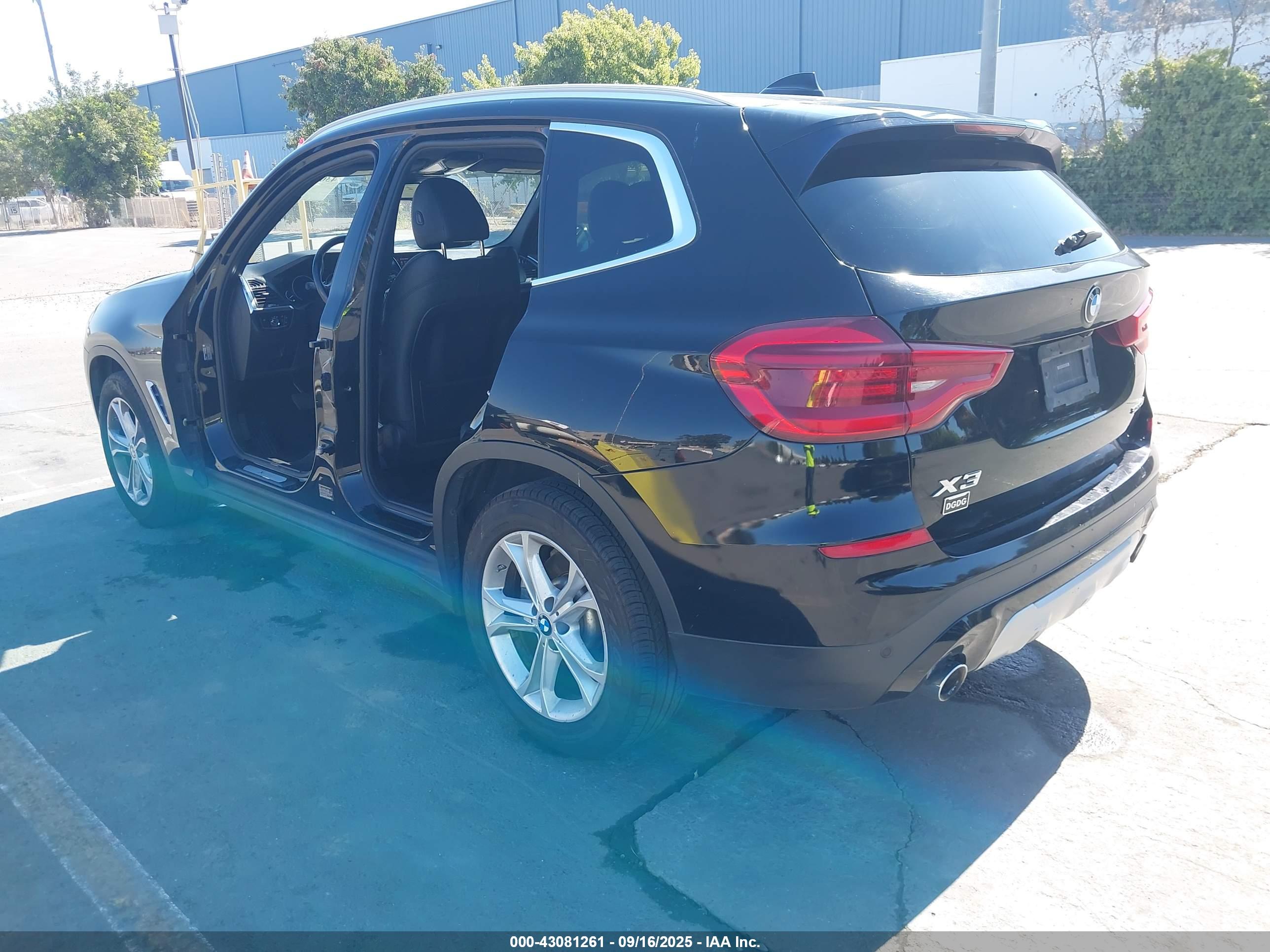 BMW X3 image 3