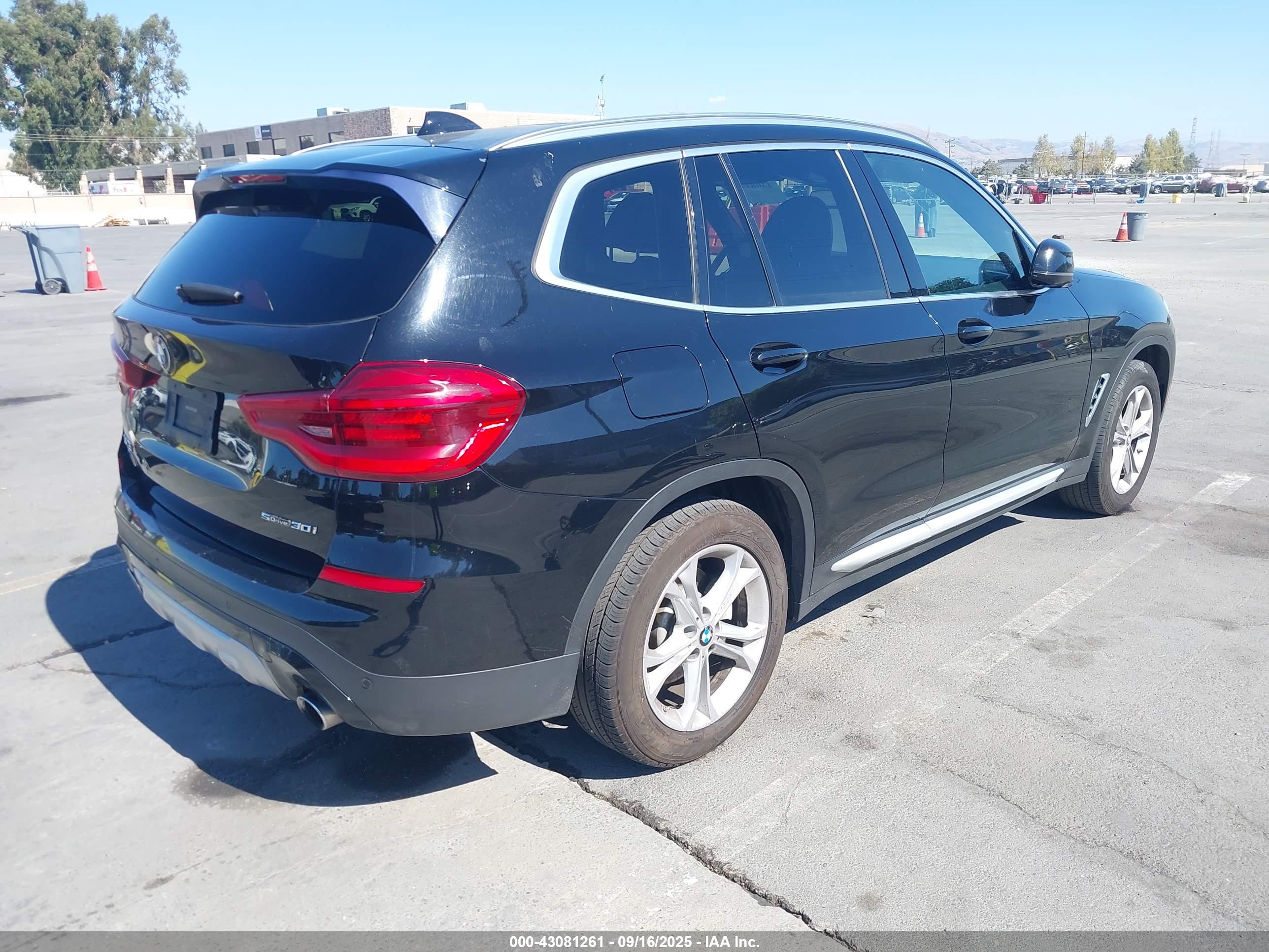 BMW X3 image 4