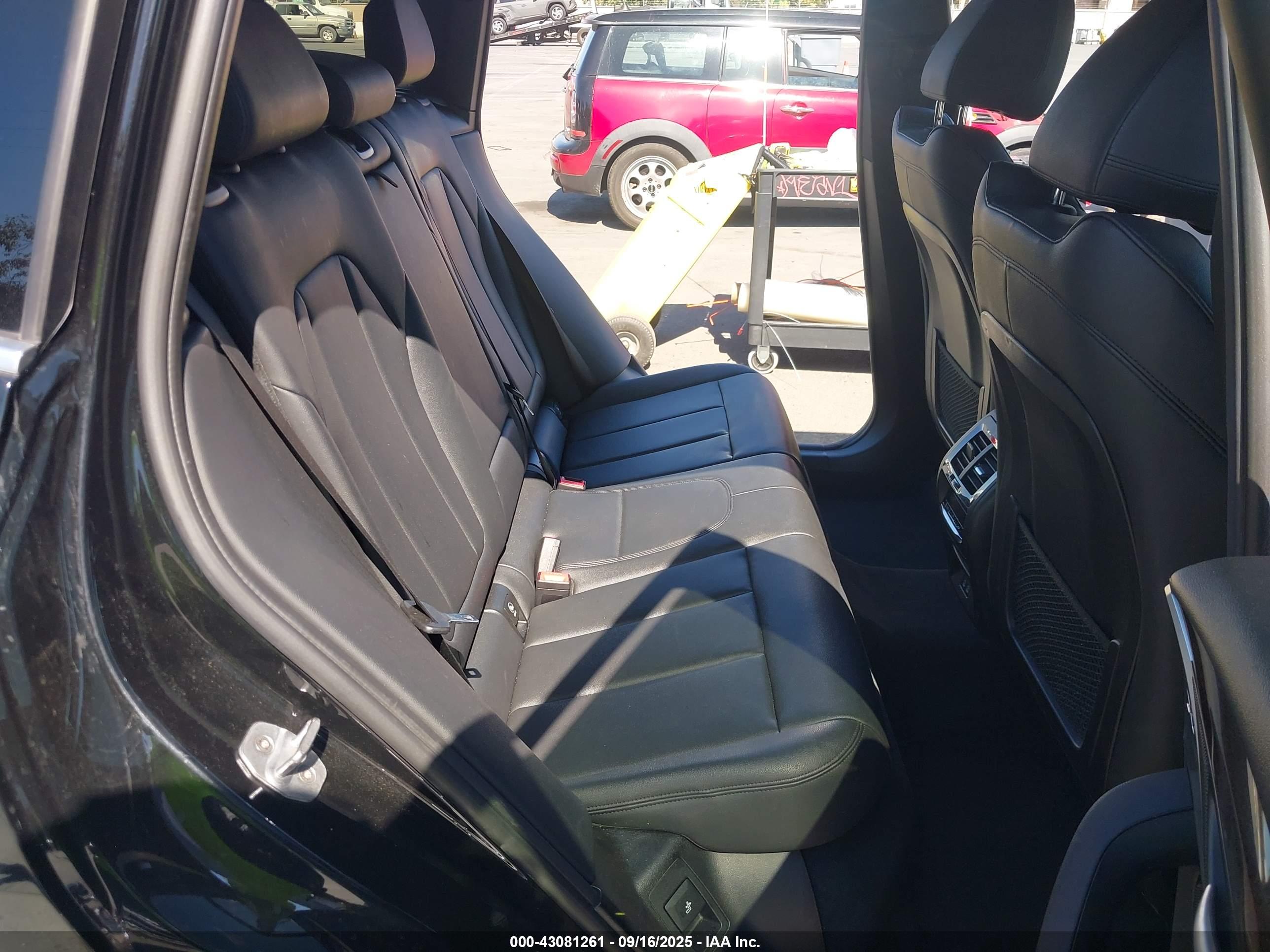 BMW X3 image 8