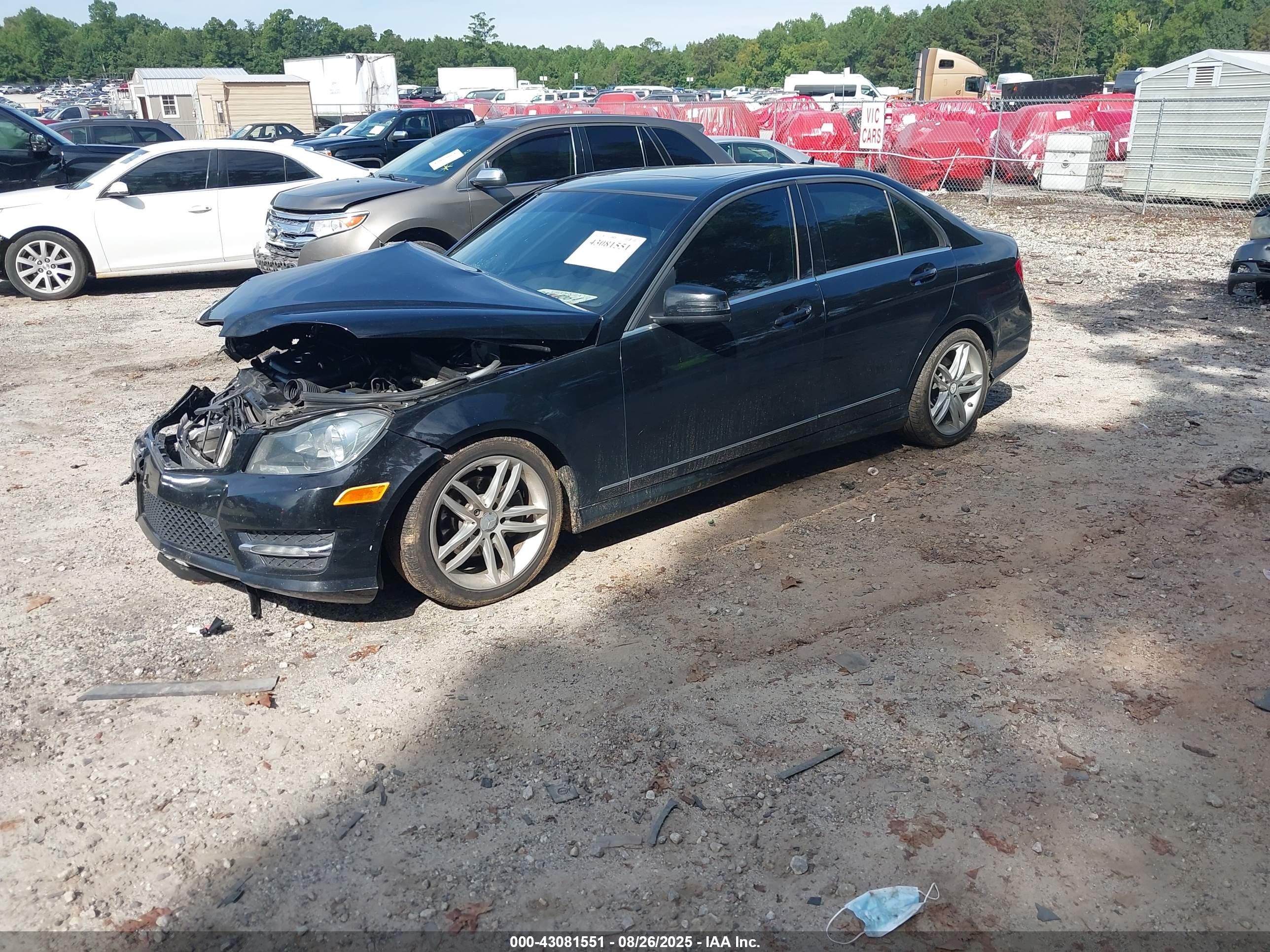 MERCEDES-BENZ C image 2