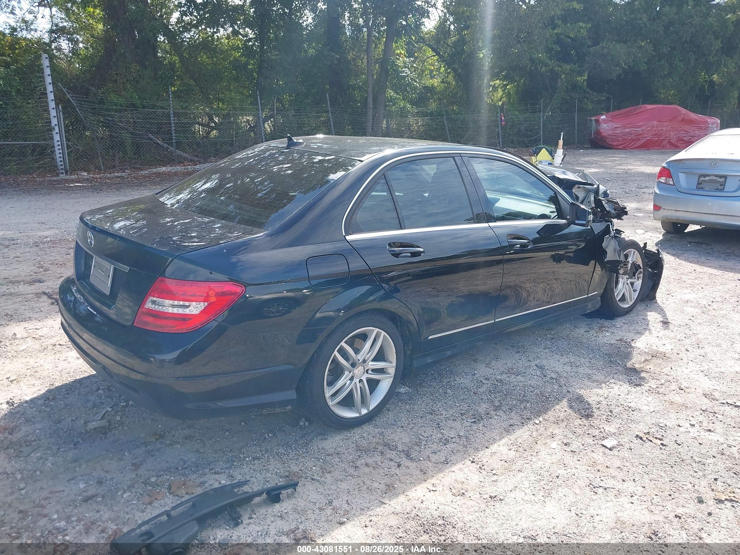 MERCEDES-BENZ C image 4